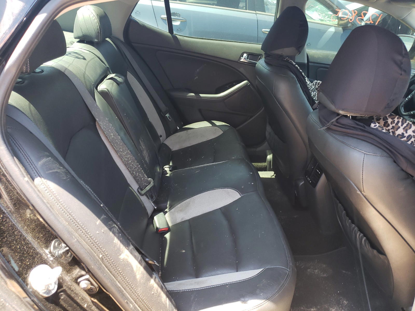 Photo 6 from auction – 2012 KIA OPTIMA SX with VIN 5XXGR4A69CG009779