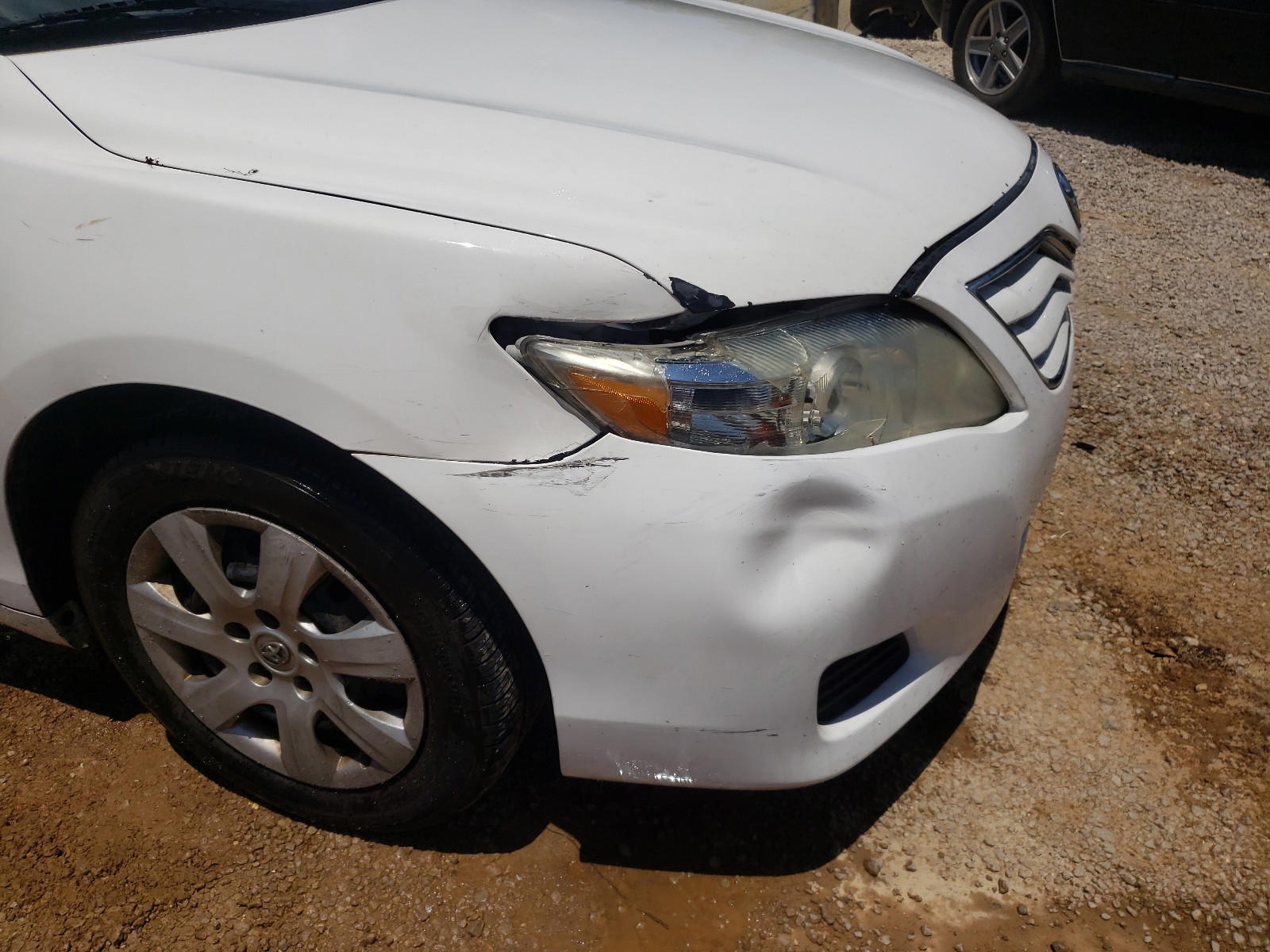 Photo 9 from auction – 2011 TOYOTA CAMRY BASE with VIN 4T1BF3EK9BU687733
