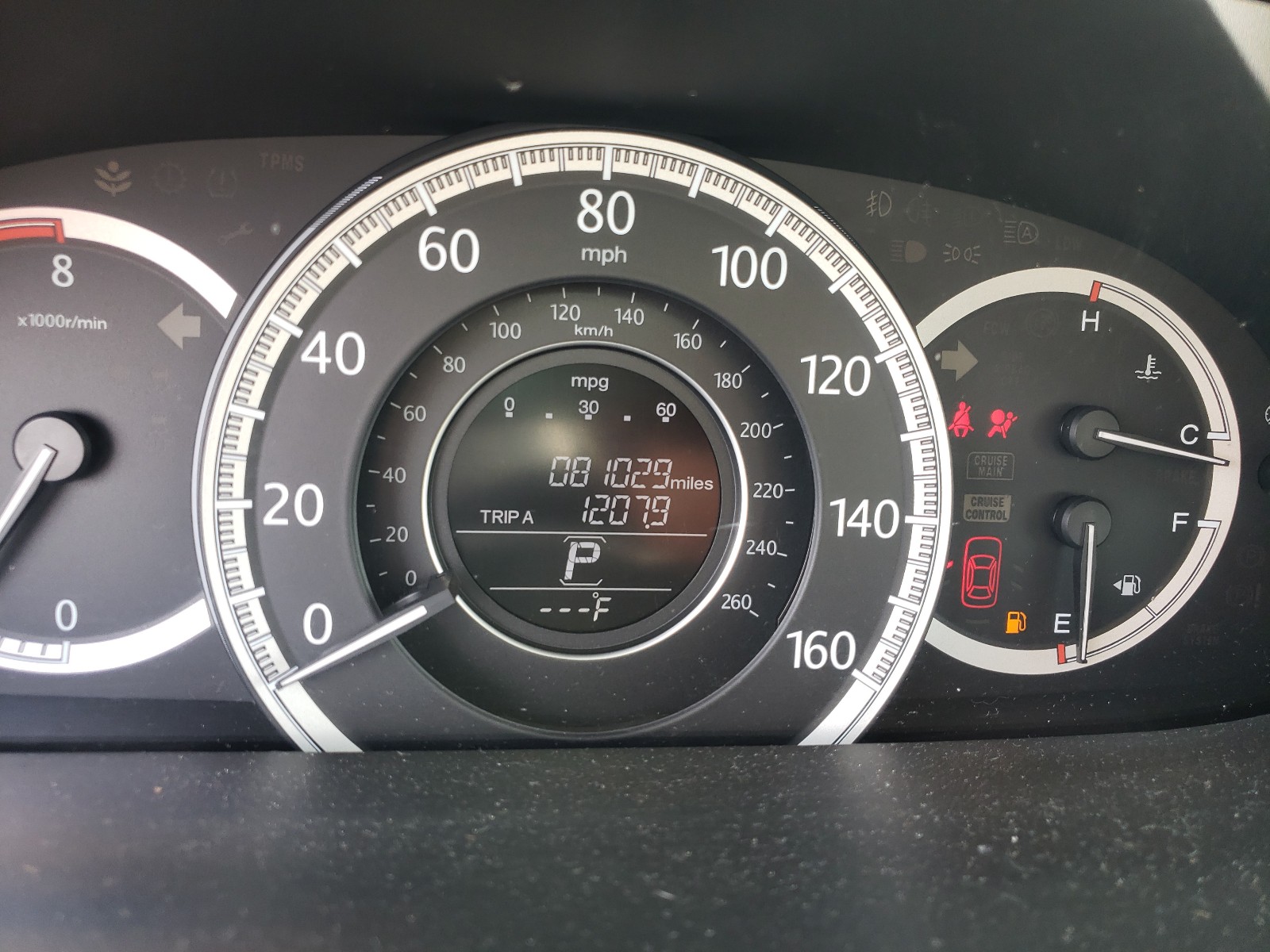 Photo 8 from auction – 2014 HONDA ACCORD EX with VIN 1HGCR2F75EA140017