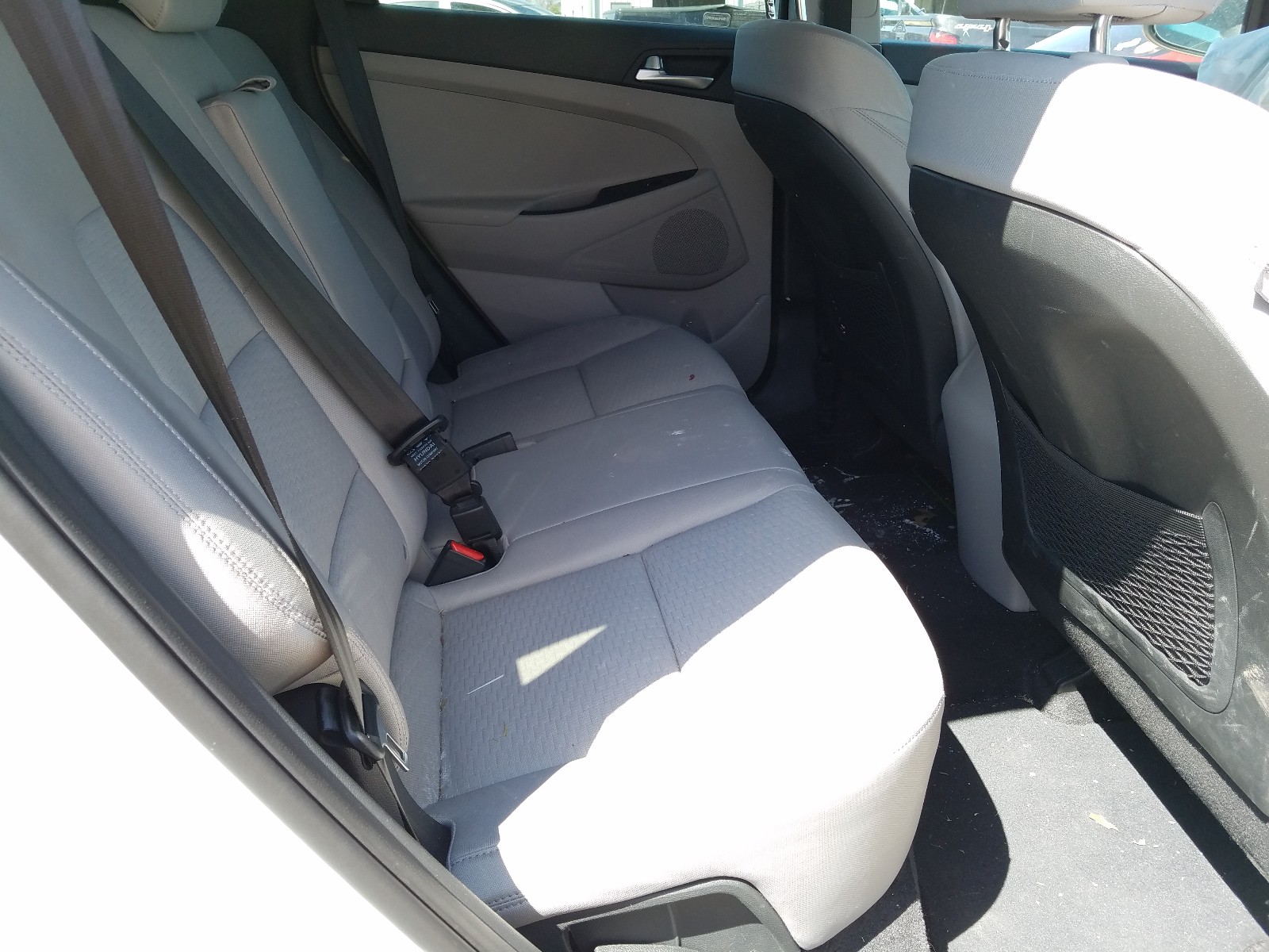 Photo 6 from auction – 2020 HYUNDAI TUCSON LIM with VIN KM8J3CA48LU231235