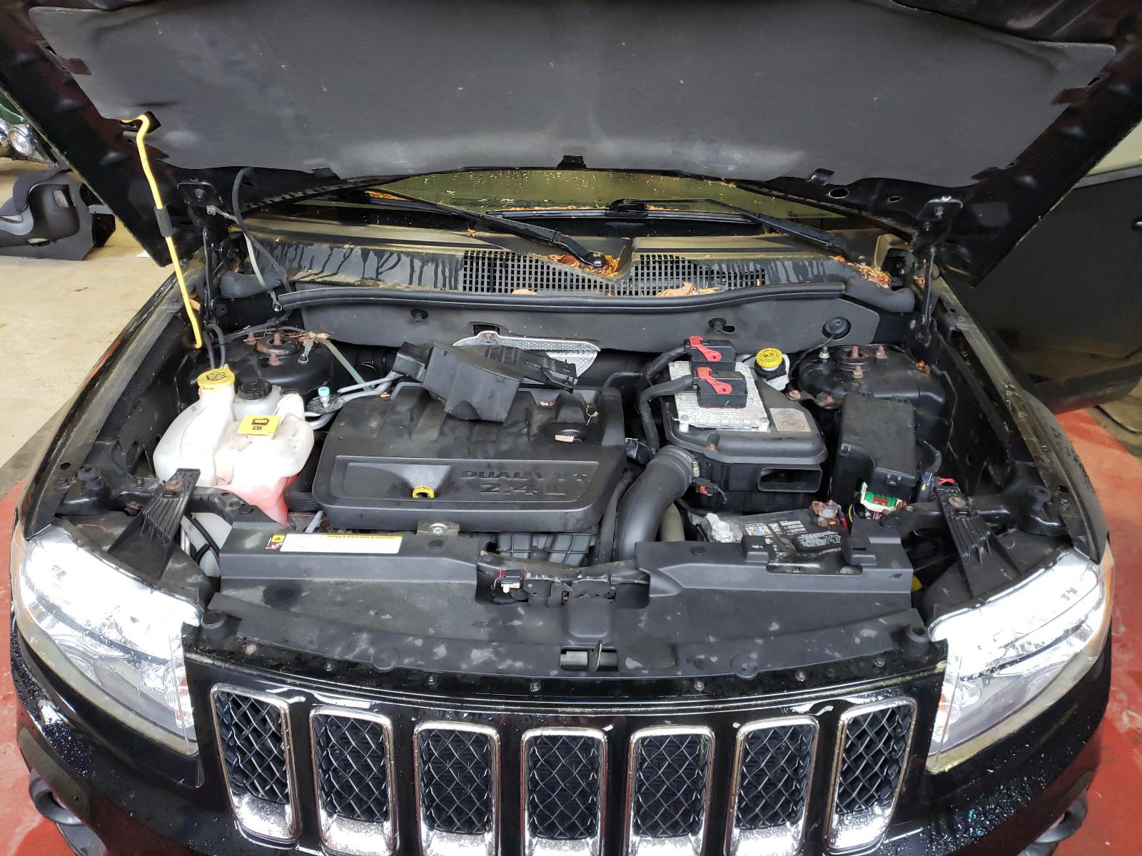 Photo 7 from auction – 2012 JEEP COMPASS LA with VIN 1C4NJDEB4CD578779