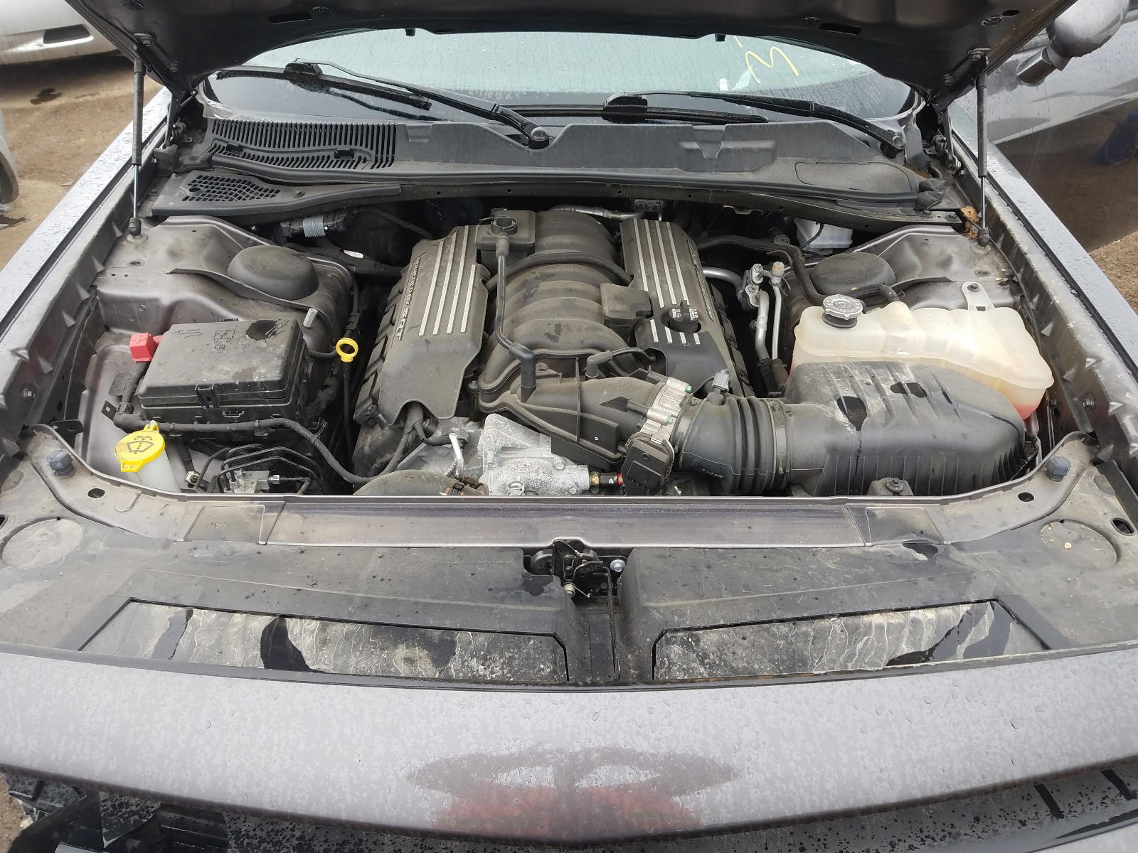 Photo 7 from auction – 2018 DODGE CHALLENGER with VIN 2C3CDZFJ9JH154956
