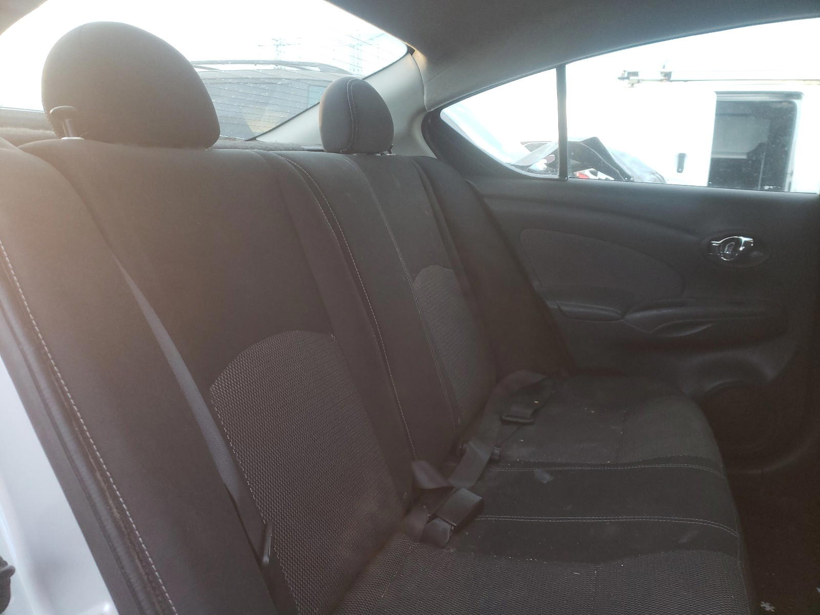 Photo 6 from auction – 2014 NISSAN VERSA S with VIN 3N1CN7AP1EL862806
