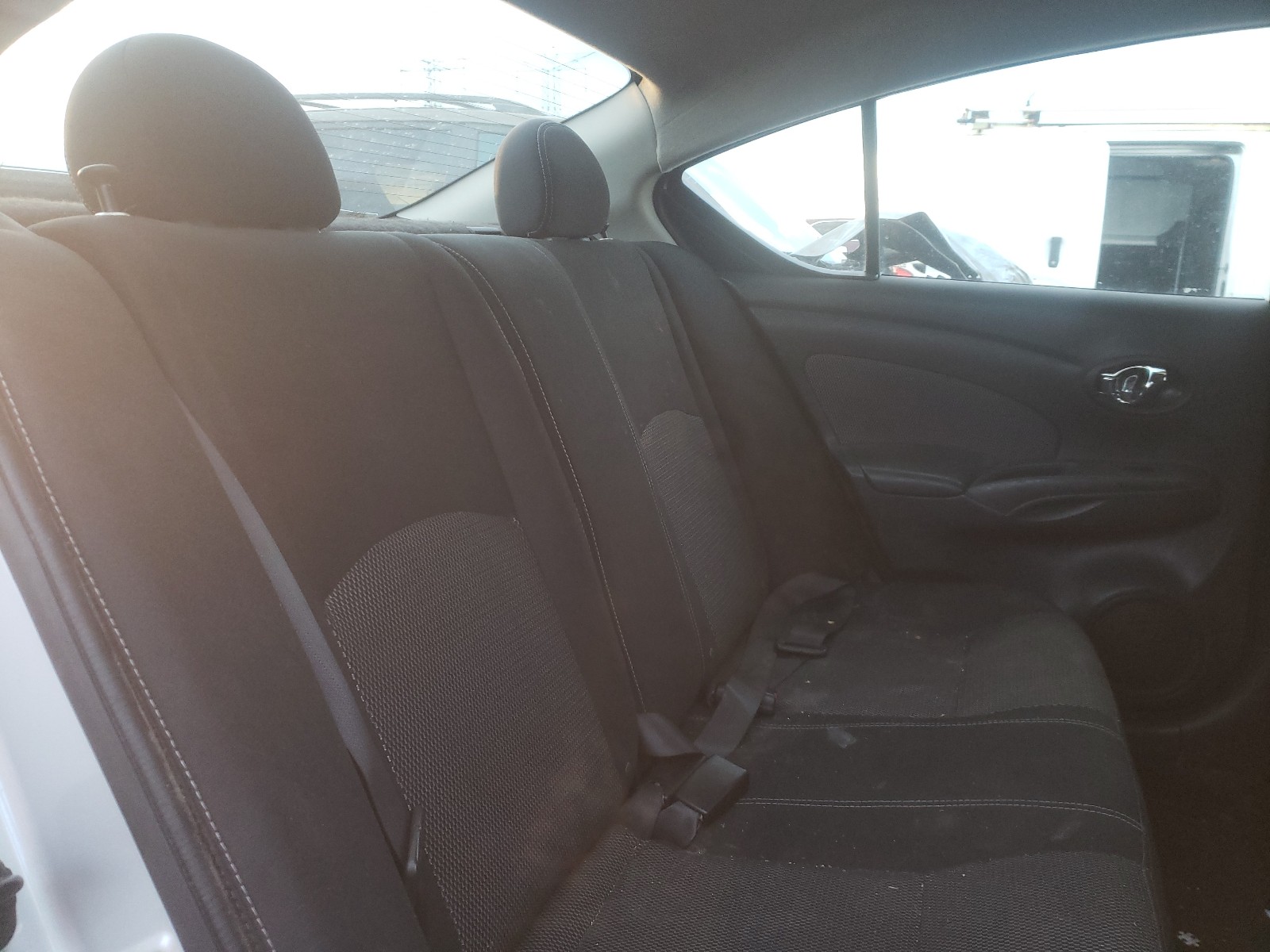 صورة رقم 6 من المزاد - 2014 NISSAN VERSA S مع VIN 3N1CN7AP1EL862806