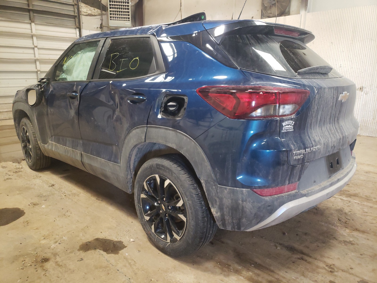 Photo 3 from auction – 2021 CHEVROLET TRAILBLAZE with VIN KL79MRSL1MB060593