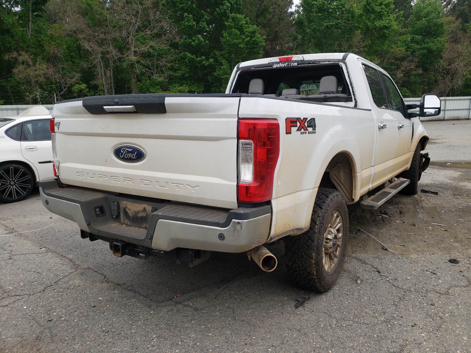 Photo 4 from auction – 2019 FORD F250 SUPER with VIN 1FT7W2B63KEE51018
