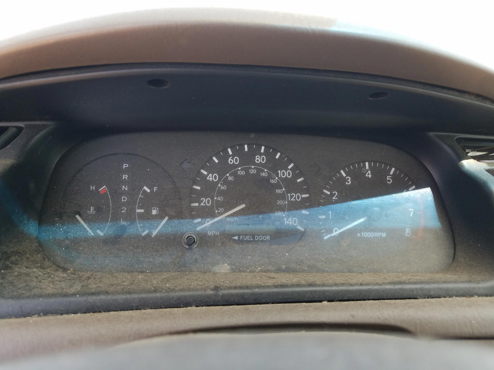 Photo 8 from auction – 2001 TOYOTA CAMRY CE with VIN JT2BF22K310318142