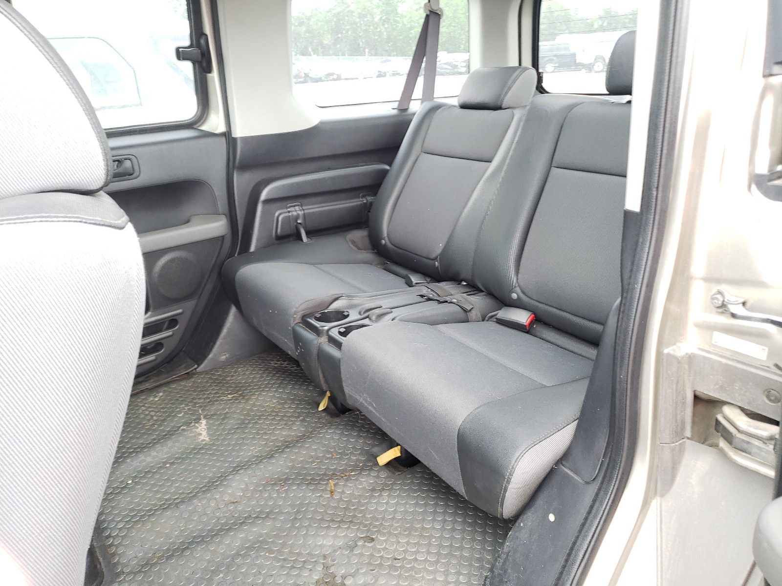 Photo 6 from auction – 2003 HONDA ELEMENT EX with VIN 5J6YH28553L012651