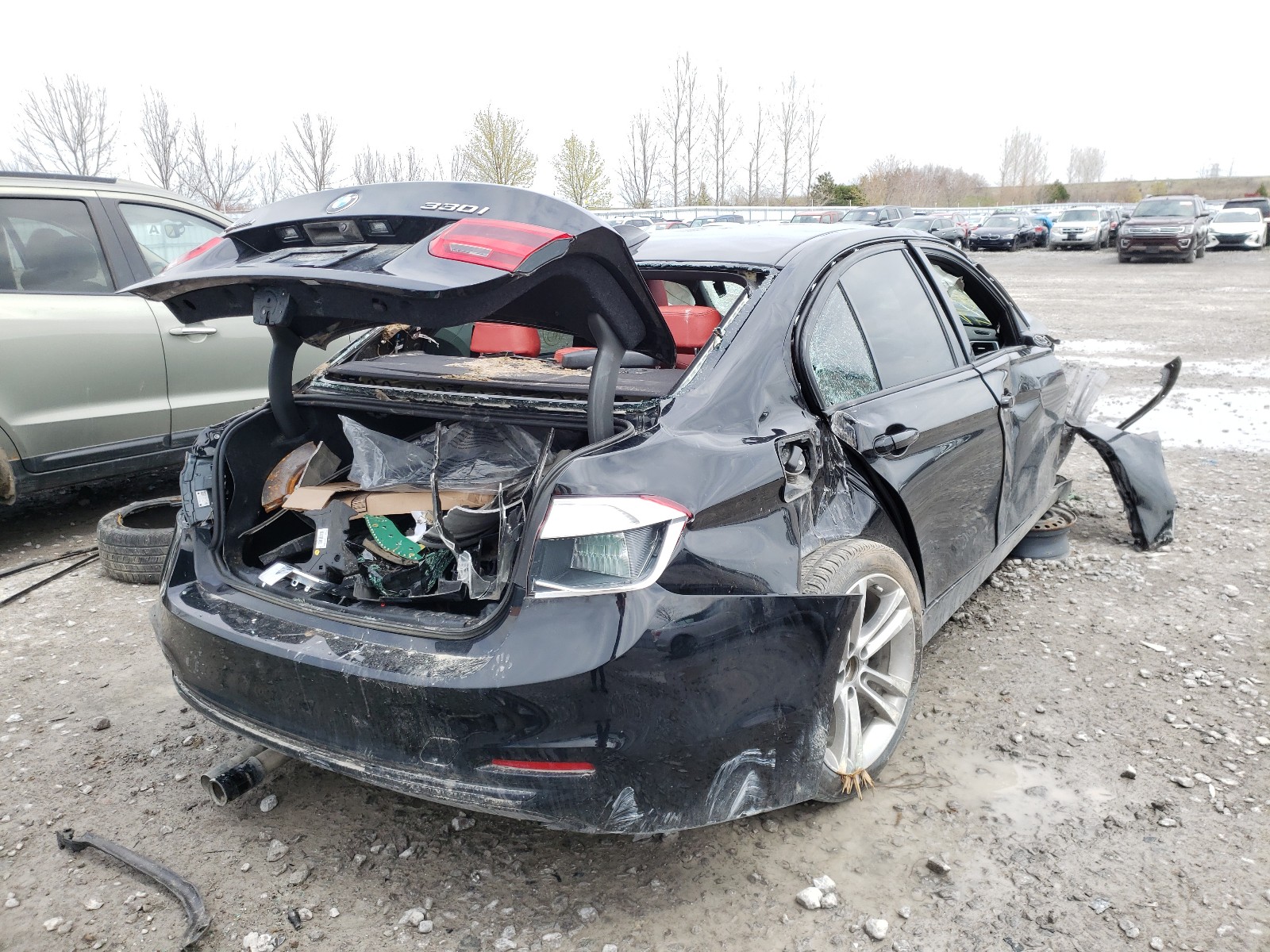 Foto 4 de la subasta – 2018 BMW 330 XI con VIN WBA8D9C51JA608475