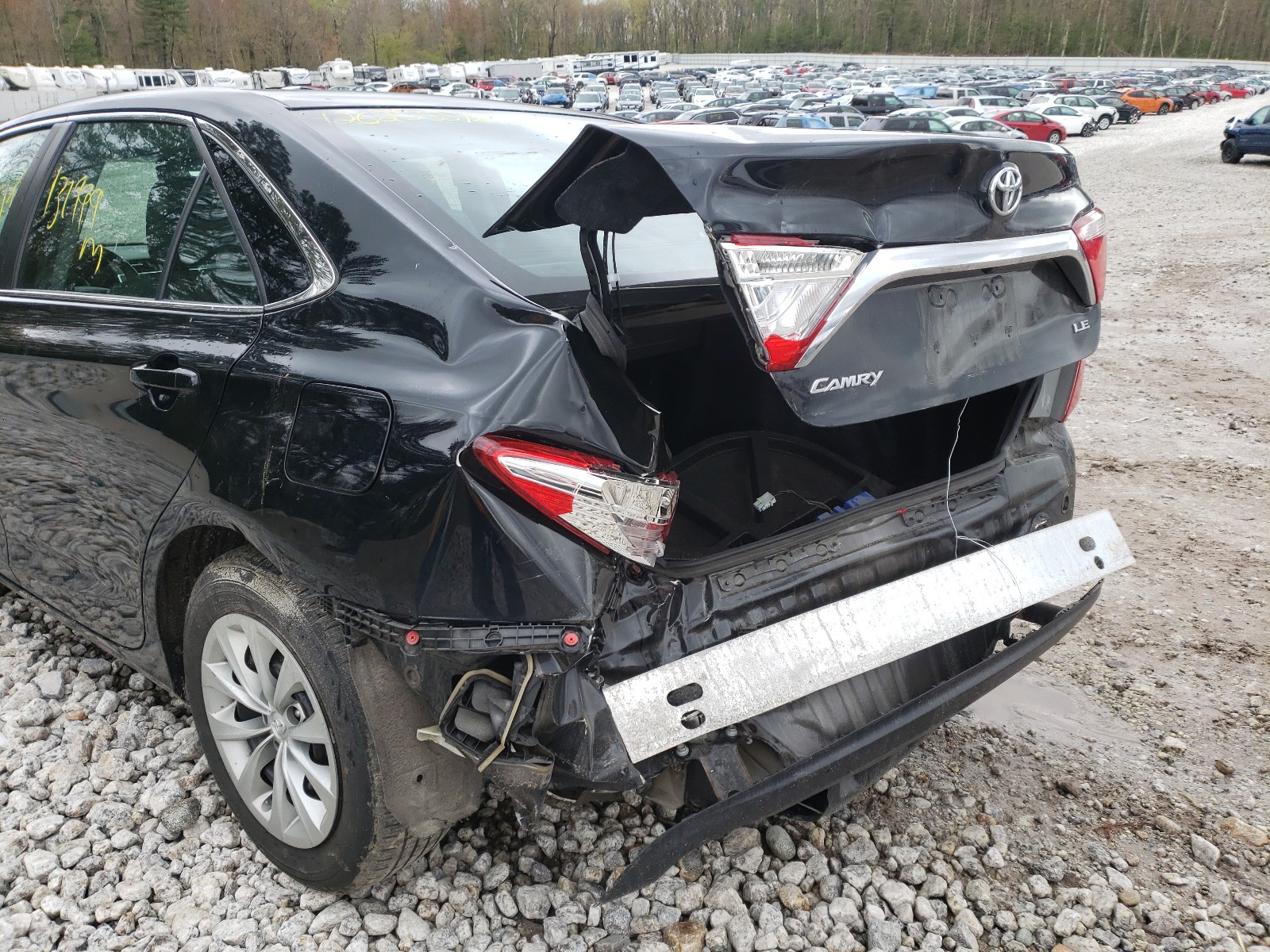 Photo 9 from auction – 2017 TOYOTA CAMRY LE with VIN 4T1BF1FK3HU419384