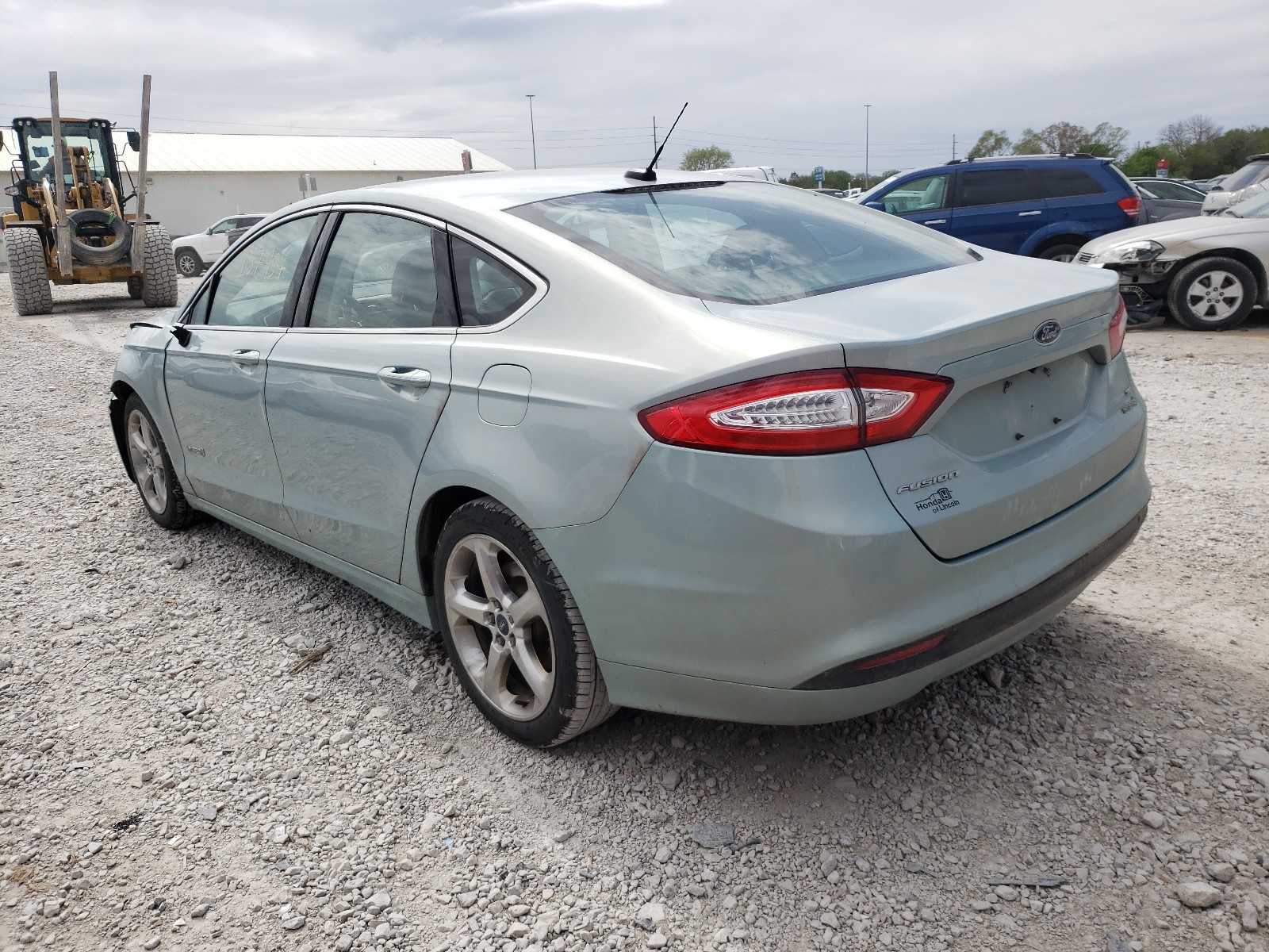 Photo 3 from auction – 2013 FORD FUSION SE with VIN 3FA6P0LU1DR340077