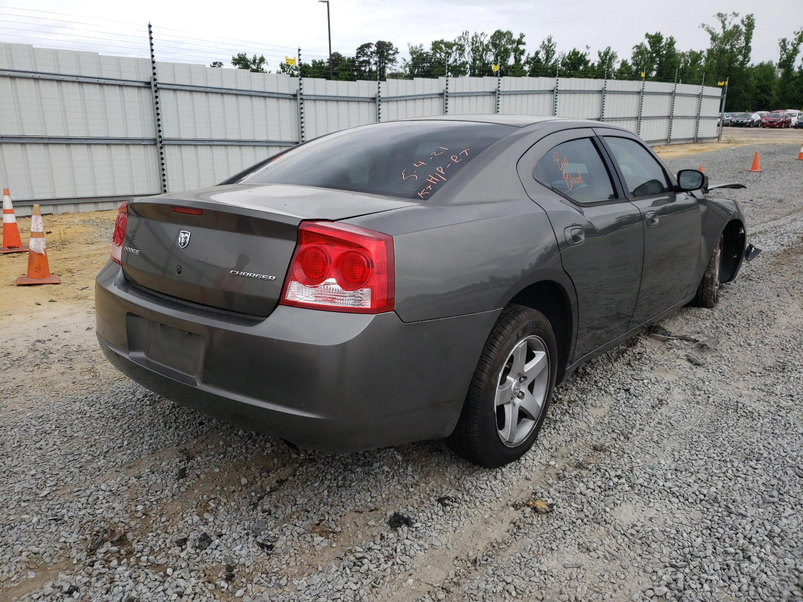 Photo 4 from auction – 2009 DODGE CHARGER with VIN 2B3KA43V09H635329