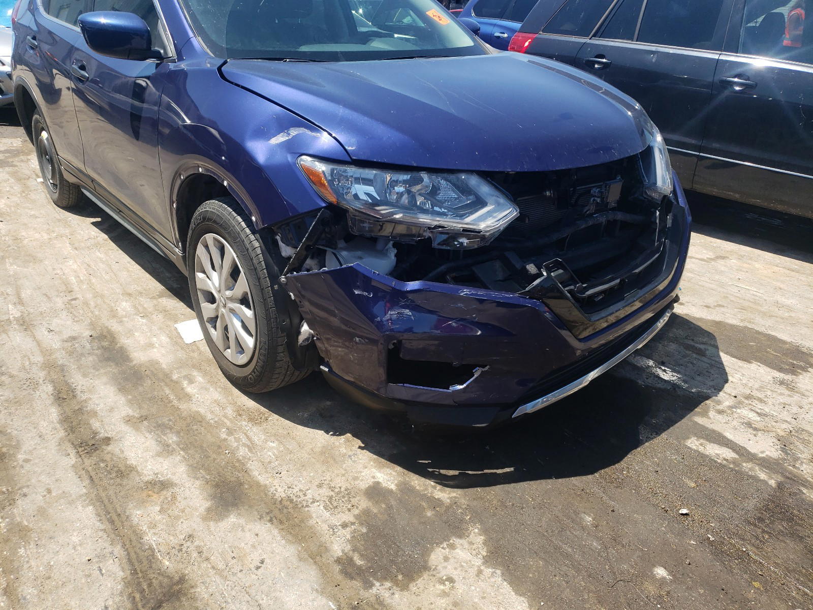 Photo 9 from auction – 2018 NISSAN ROGUE S with VIN KNMAT2MT6JP573554