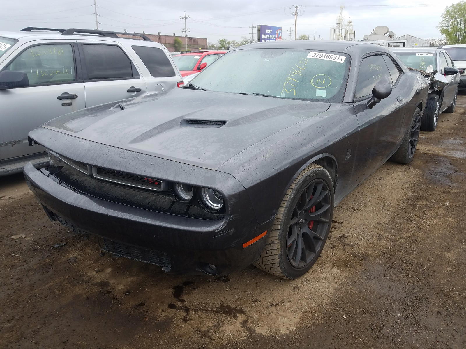 Photo 2 from auction – 2018 DODGE CHALLENGER with VIN 2C3CDZFJ9JH154956