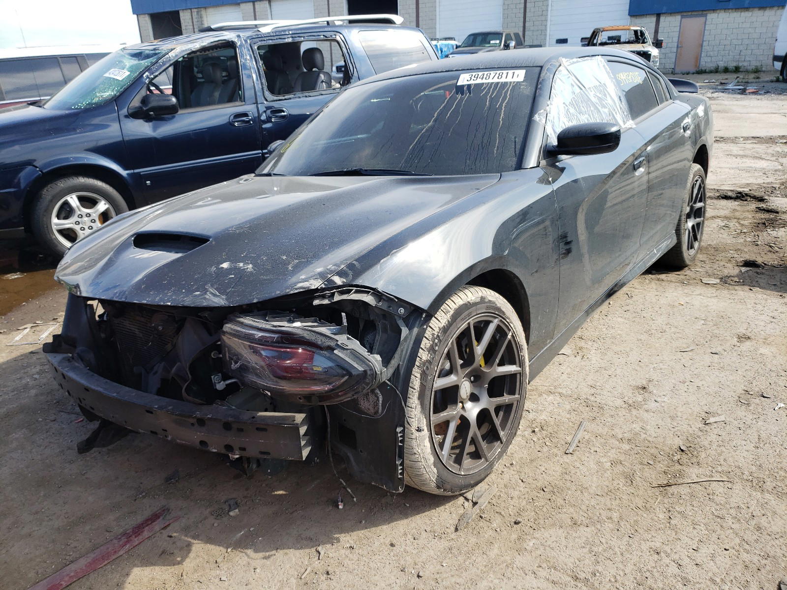 Photo 2 from auction – 2018 DODGE CHARGER R/ with VIN 2C3CDXCT1JH313205