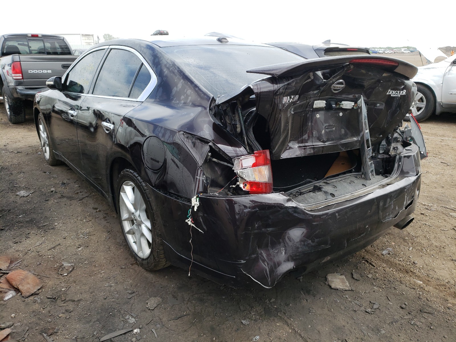 Photo 3 from auction – 2010 NISSAN MAXIMA S with VIN 1N4AA5AP7AC873051
