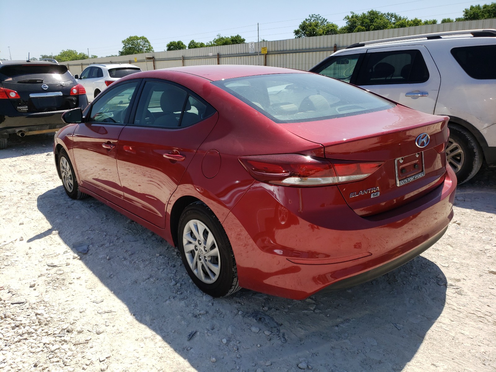 Photo 3 from auction – 2018 HYUNDAI ELANTRA SE with VIN KMHD74LFXJU477254