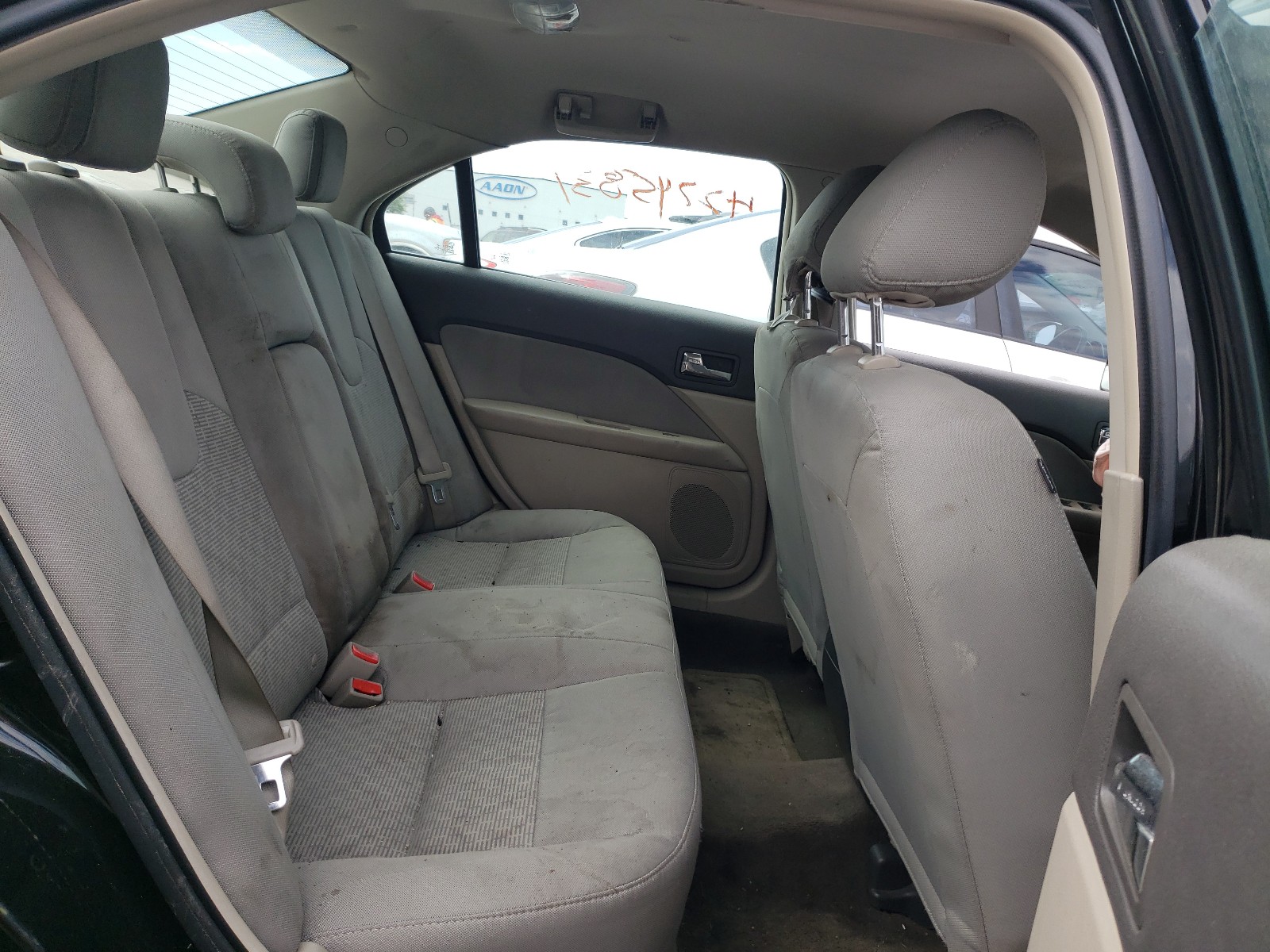 Photo 6 from auction – 2012 FORD FUSION S with VIN 3FAHP0GA6CR294625