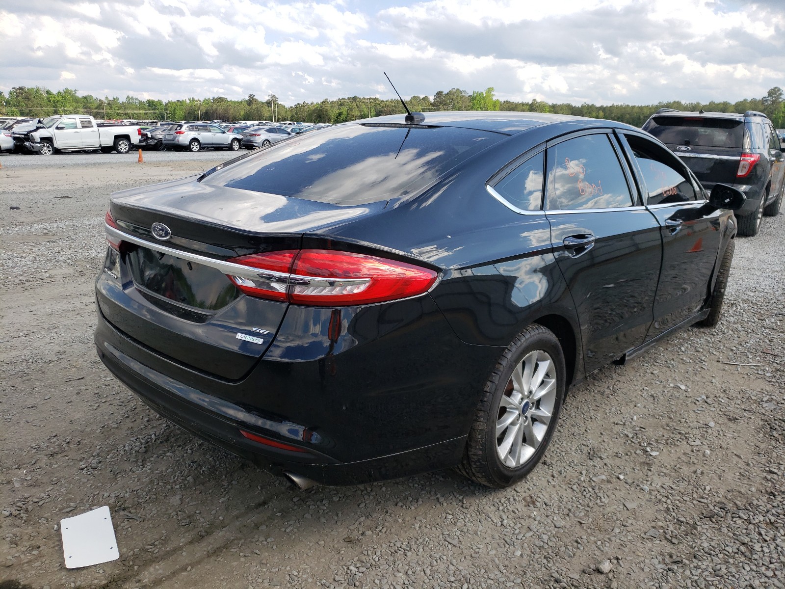 Photo 4 from auction – 2017 FORD FUSION SE with VIN 3FA6P0HD4HR153303