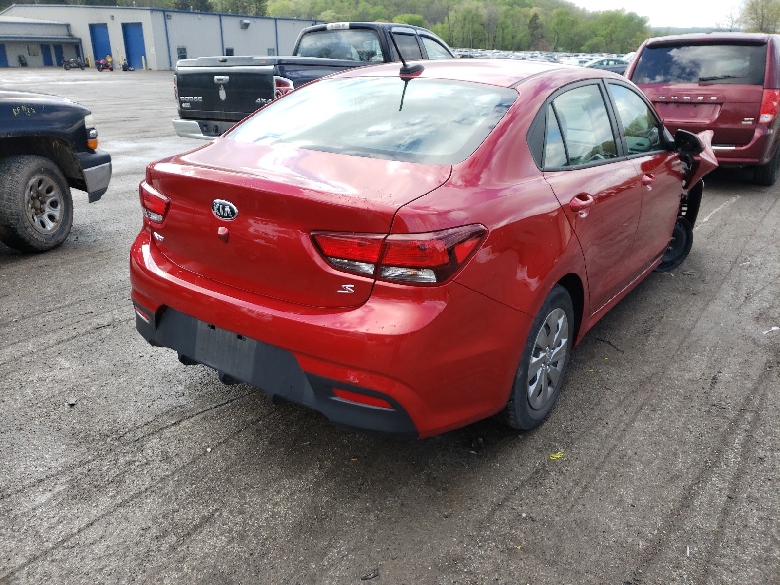 Photo 4 from auction – 2019 KIA RIO S with VIN 3KPA24AB7KE166290