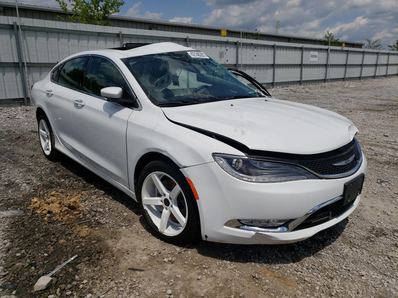 CHRYSLER 200 C 2015 with VIN 1C3CCCEG1FN727644 - Photo from auction