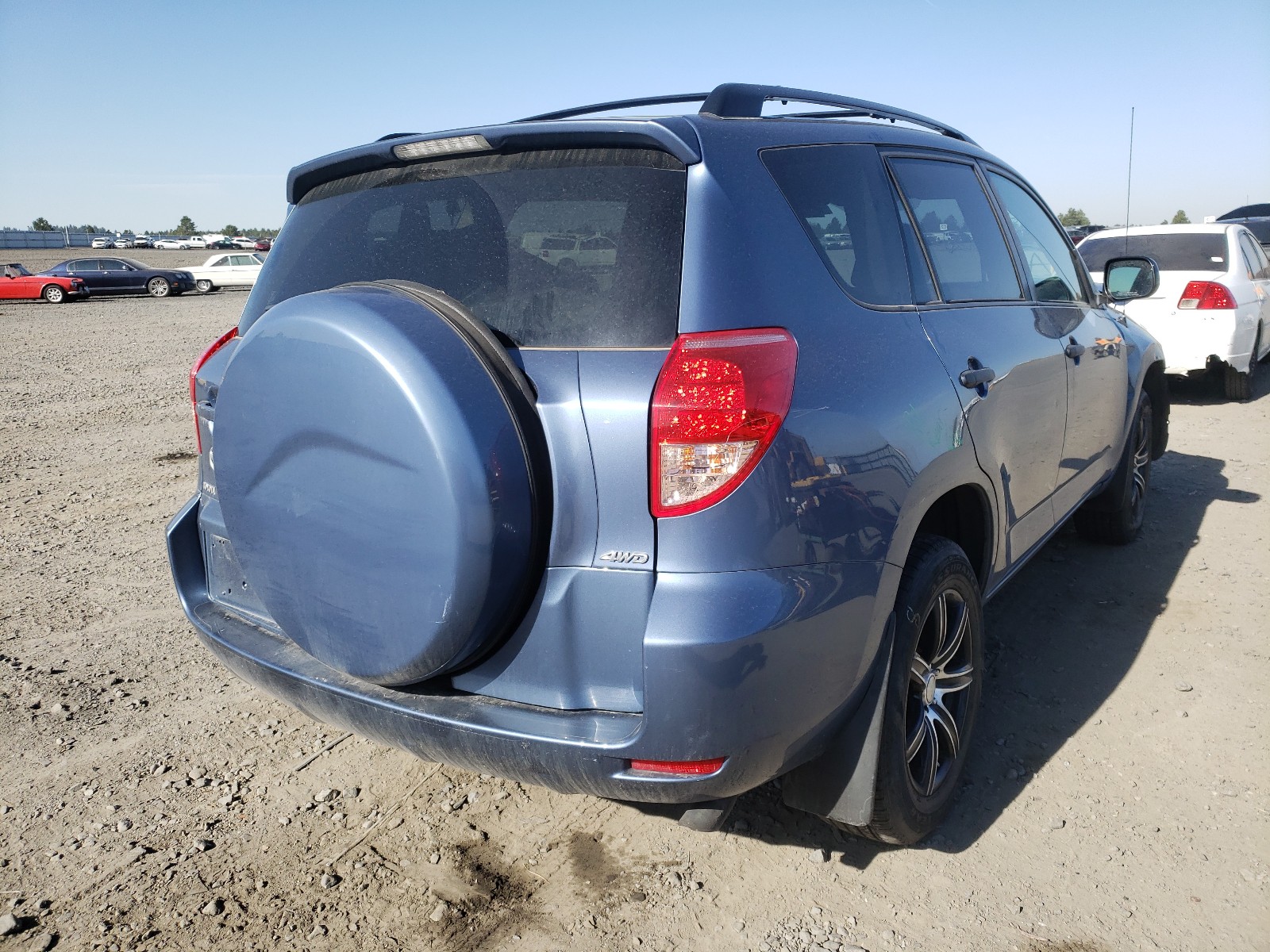Photo 4 from auction – 2008 TOYOTA RAV4 with VIN JTMBK33V886042033