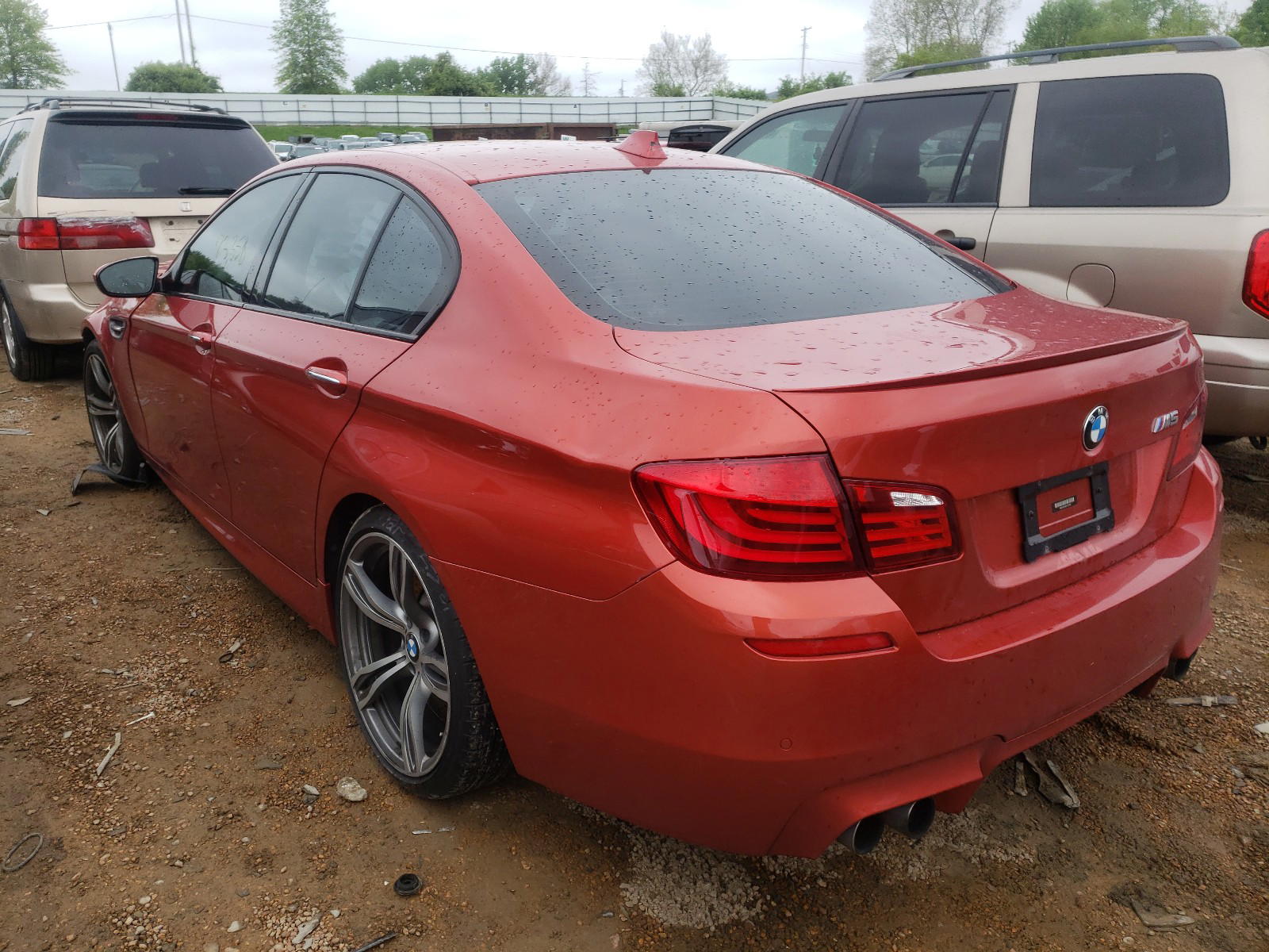 Photo 3 from auction – 2013 BMW M5 with VIN WBSFV9C55DC773132