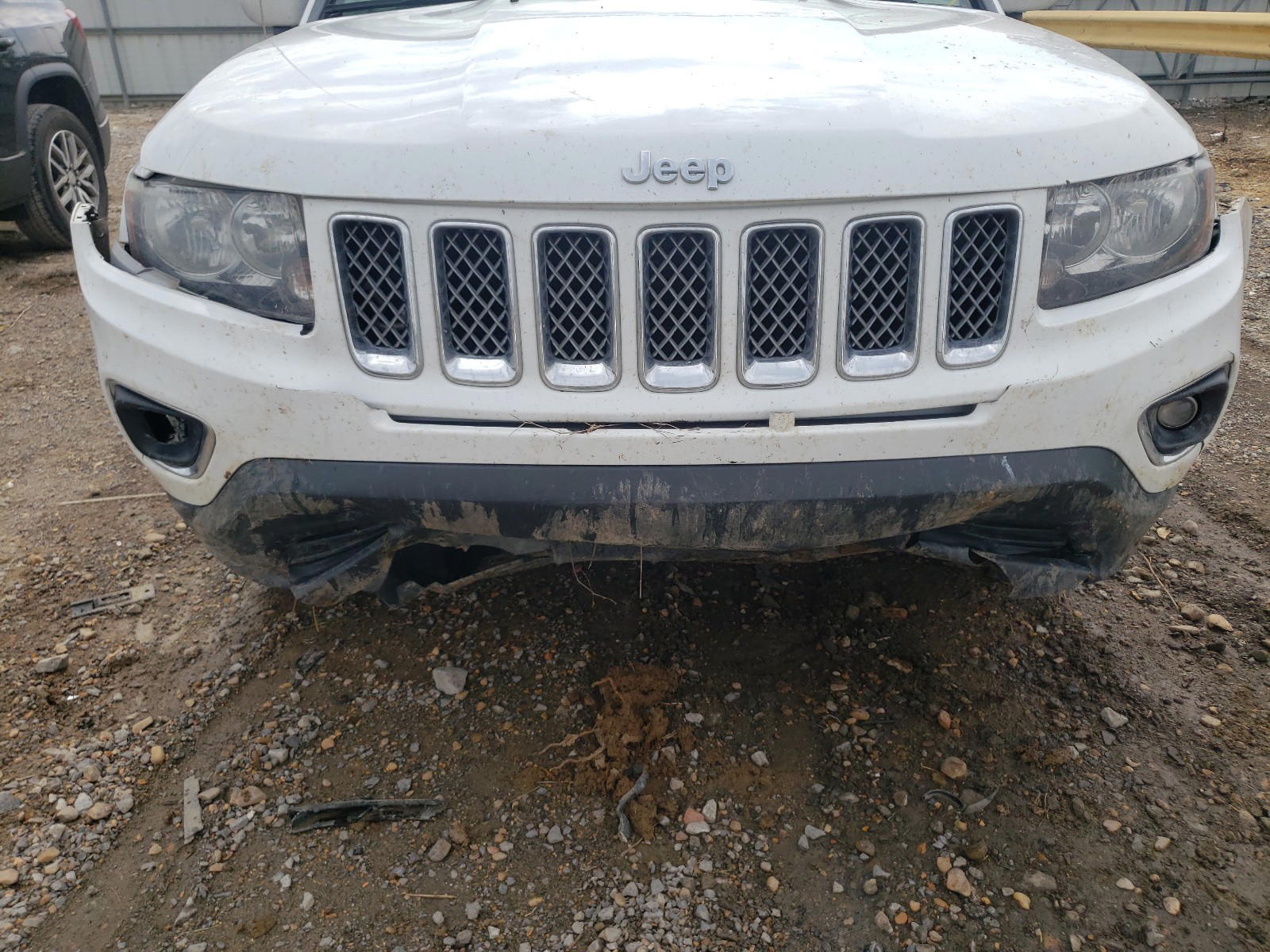 Photo 9 from auction – 2016 JEEP COMPASS LA with VIN 1C4NJCEA6GD574773