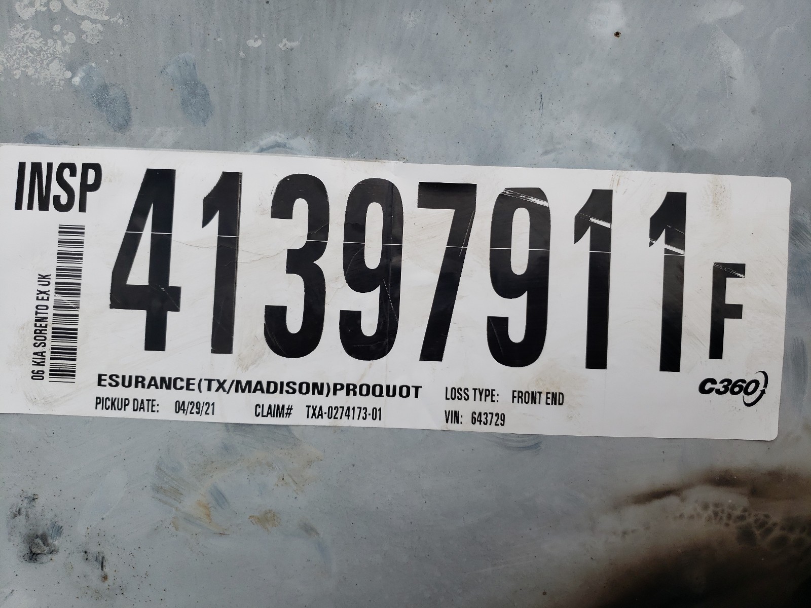 Photo 10 from auction – 2006 KIA SORENTO EX with VIN KNDJD733665643729