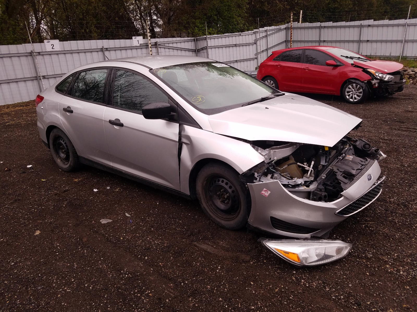 FORD FOCUS S 2016 with VIN 1FADP3E2XGL295602 - Photo from auction