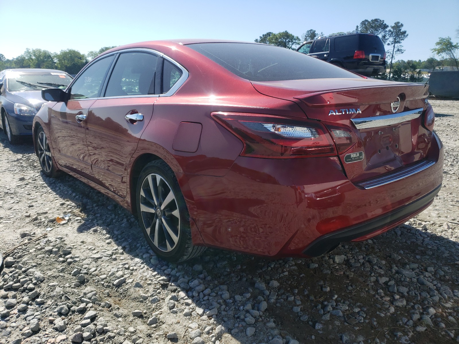Photo 3 from auction – 2017 NISSAN ALTIMA 2.5 with VIN 1N4AL3AP0HC275683