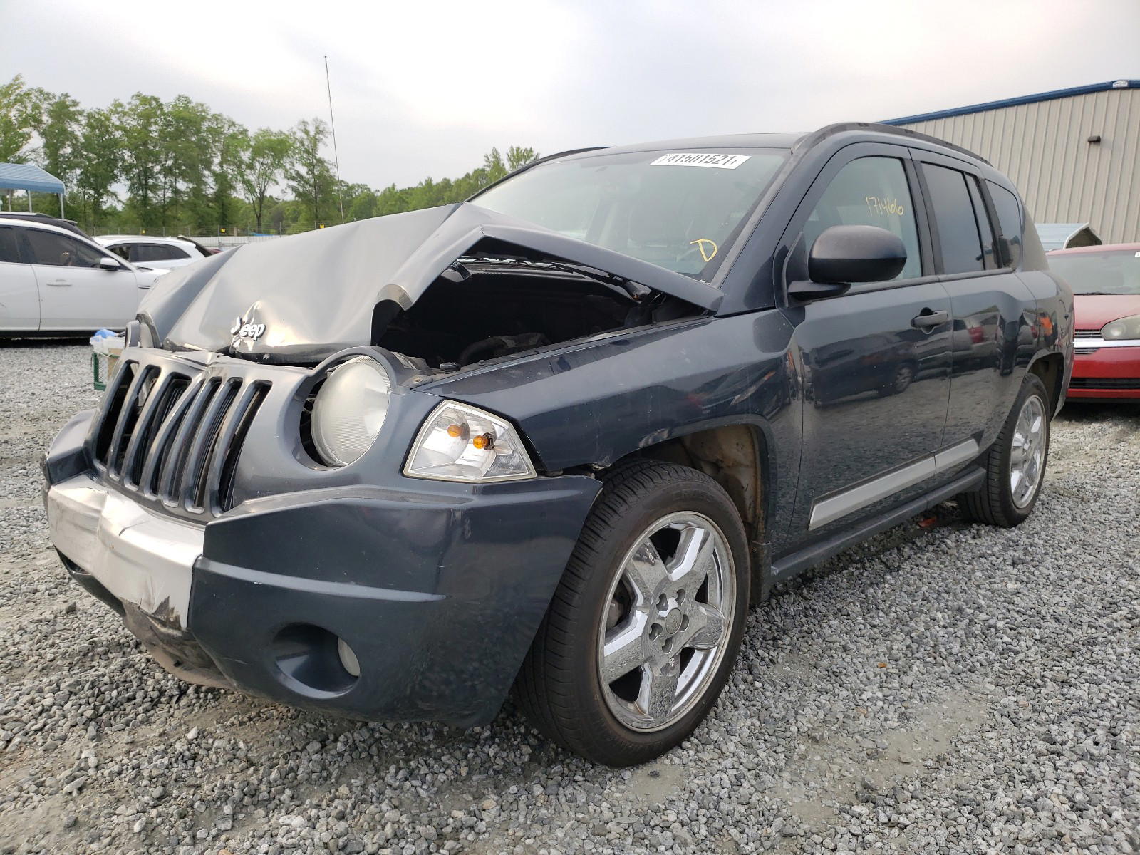 Photo 2 from auction – 2007 JEEP COMPASS LI with VIN 1J8FF57W67D144003