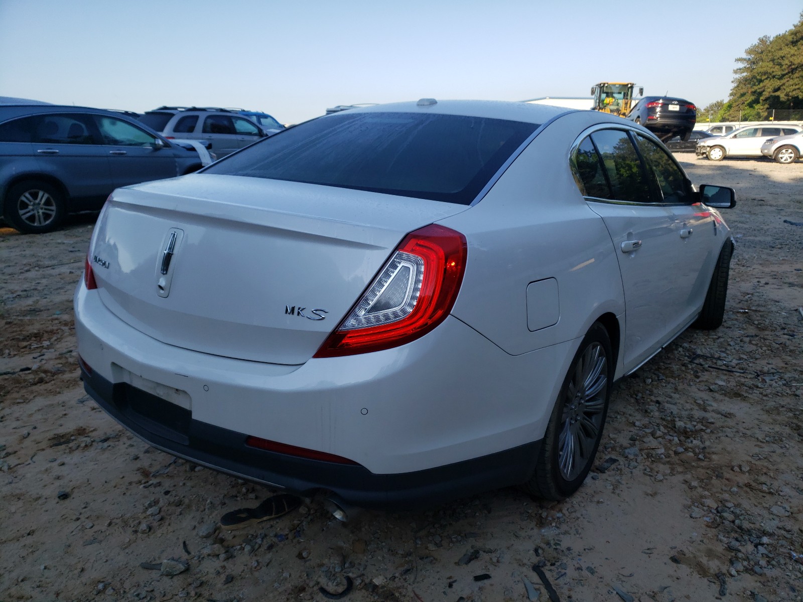 Photo 4 from auction – 2013 LINCOLN MKS with VIN 1LNHL9DK2DG609321
