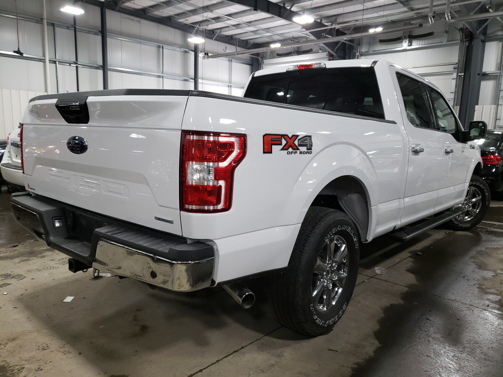 Photo 4 from auction – 2020 FORD F150 SUPER with VIN 1FTFW1E48LFB09284