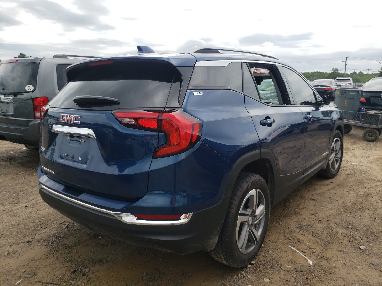 Photo 4 from auction – 2020 GMC TERRAIN SL with VIN 3GKALPEV8LL287477