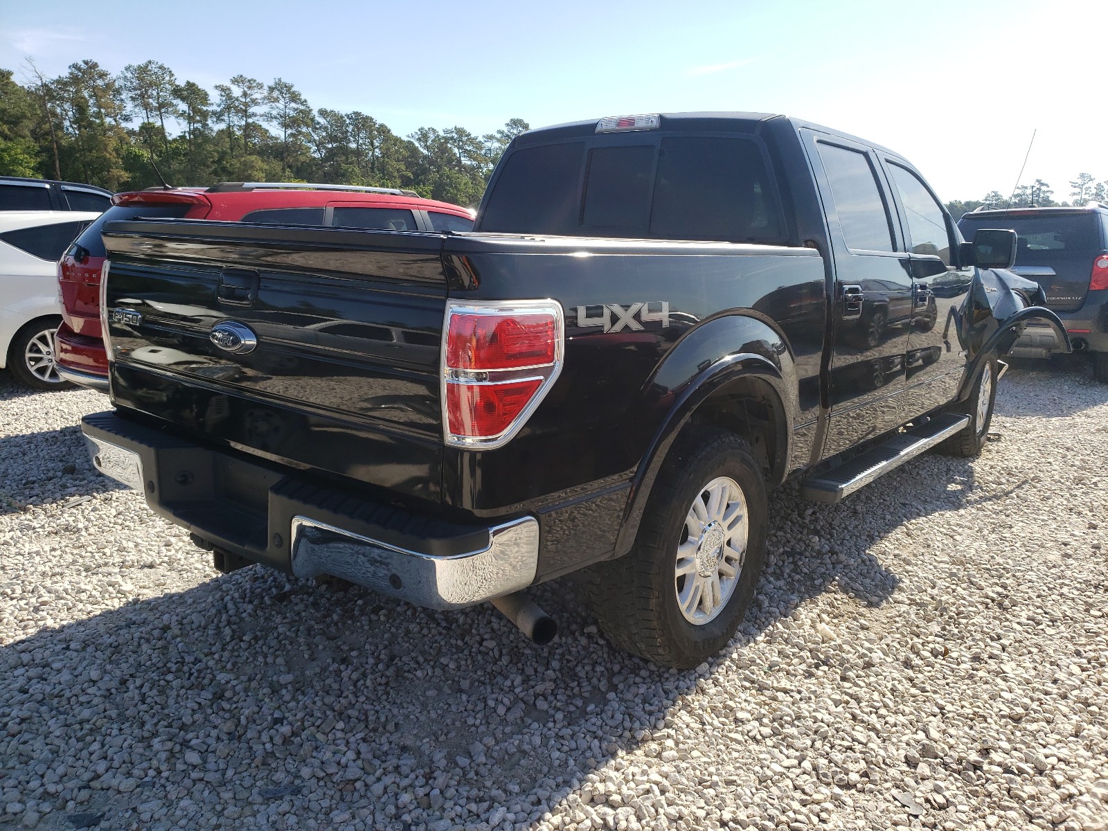 Photo 4 from auction – 2011 FORD F150 SUPER with VIN 1FTFW1ETXBFD10805