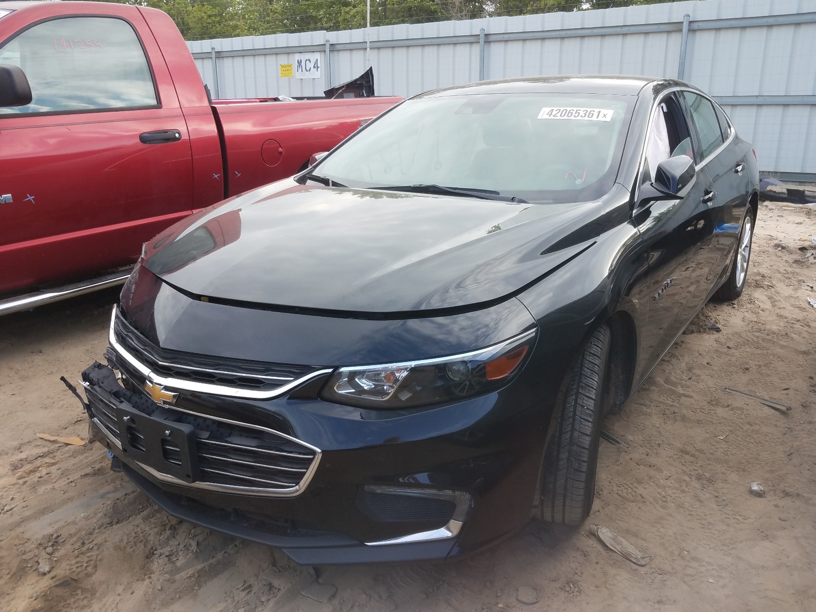Photo 2 from auction – 2017 CHEVROLET MALIBU with VIN 1G1ZJ5SU7HF264089