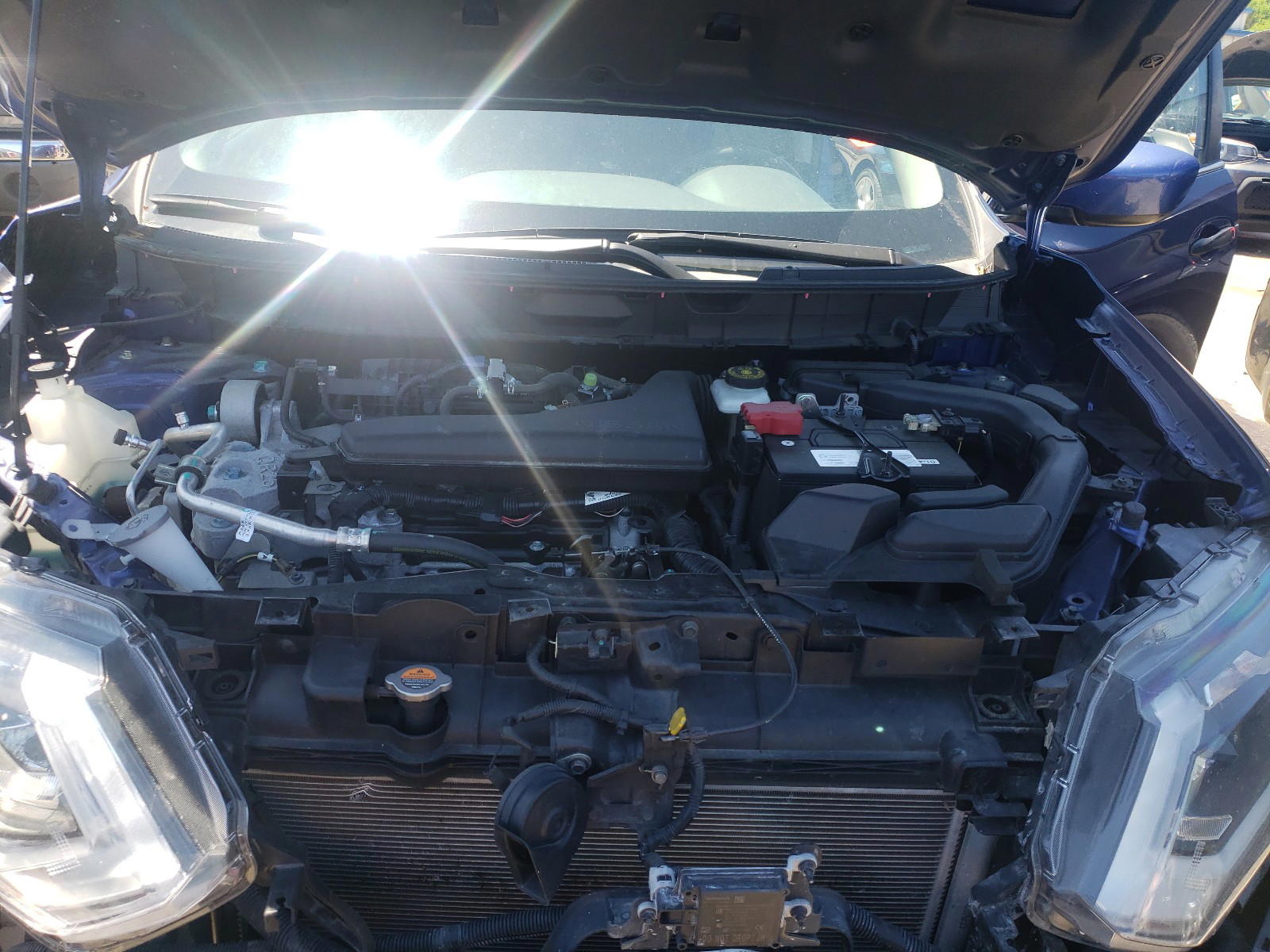 Photo 7 from auction – 2018 NISSAN ROGUE S with VIN KNMAT2MT6JP573554
