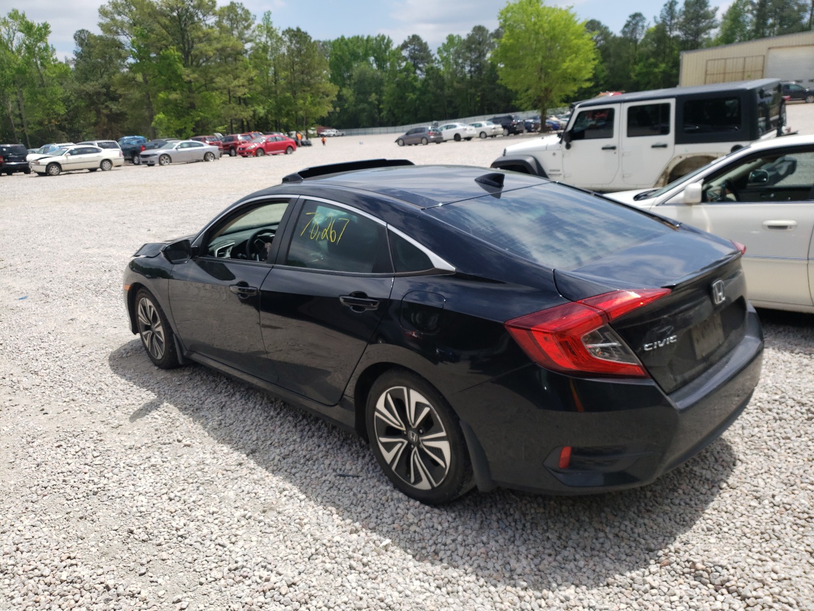 Photo 3 from auction – 2016 HONDA CIVIC EXL with VIN 19XFC1F77GE000431