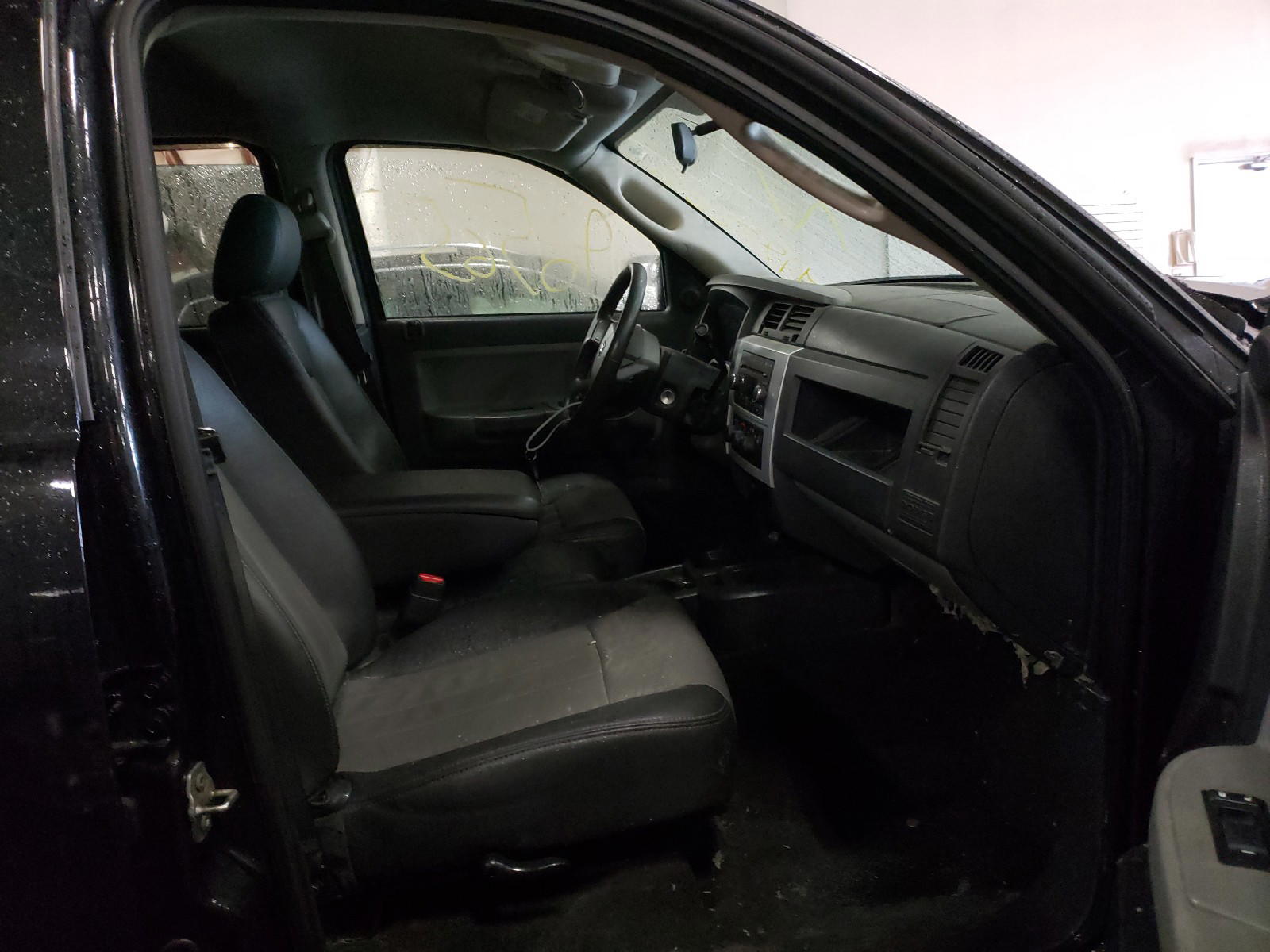 Photo 5 from auction – 2008 DODGE DAKOTA CAP with VIN 1D7HW58N28S602564