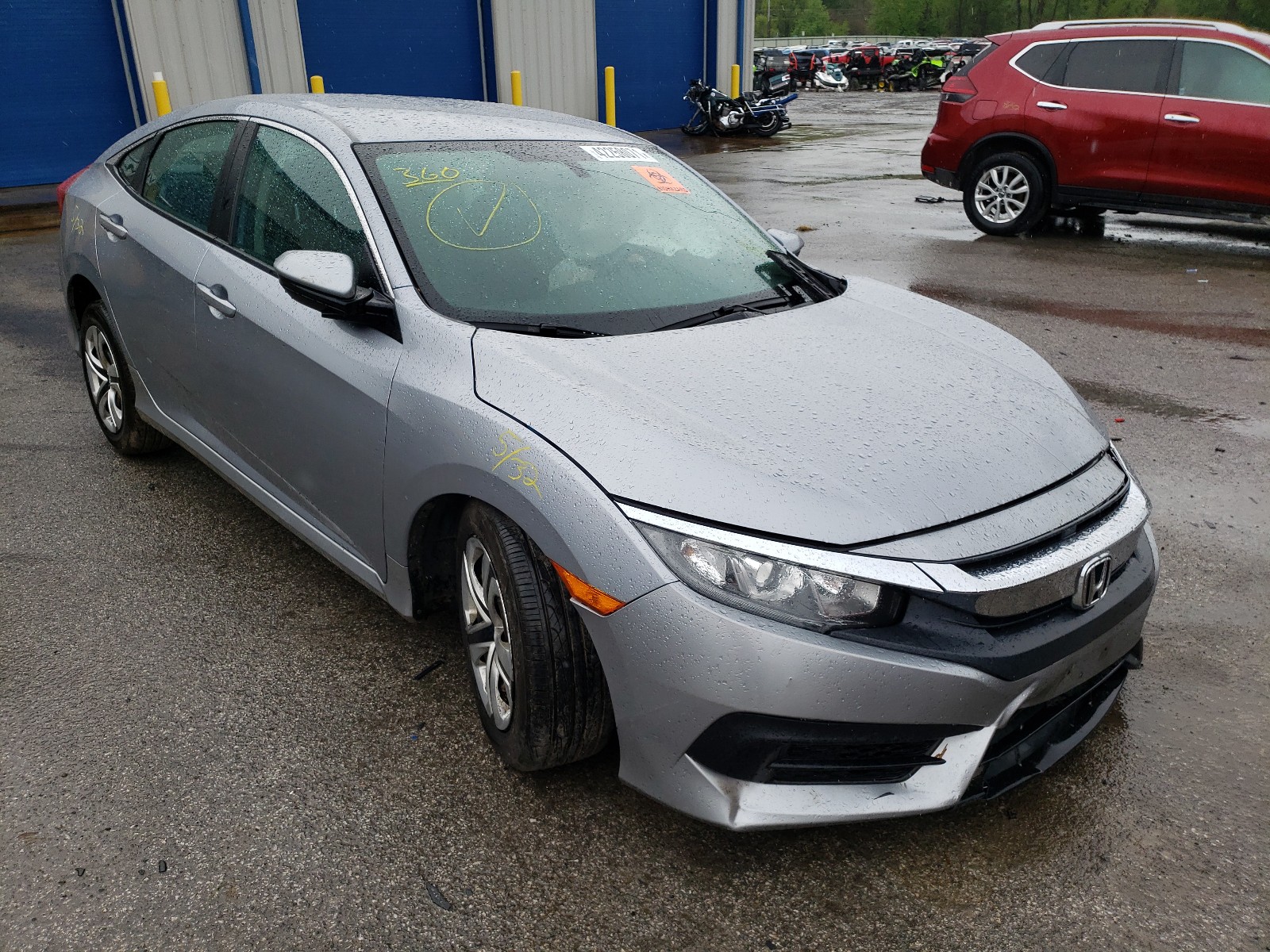 HONDA CIVIC LX 2016 with VIN 2HGFC2F55GH551614 - Photo from auction