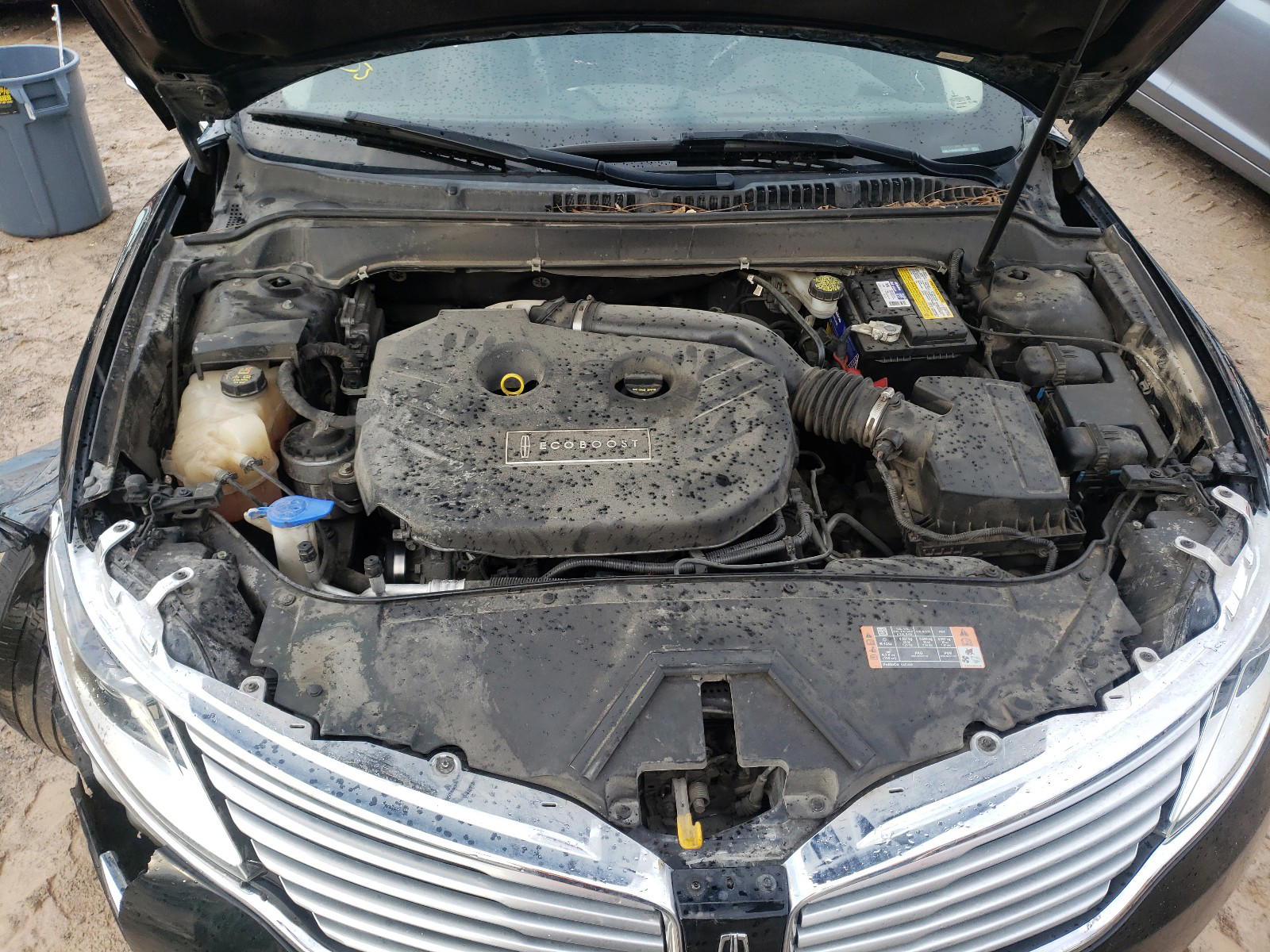 Photo 7 from auction – 2016 LINCOLN MKZ with VIN 3LN6L2J94GR603372