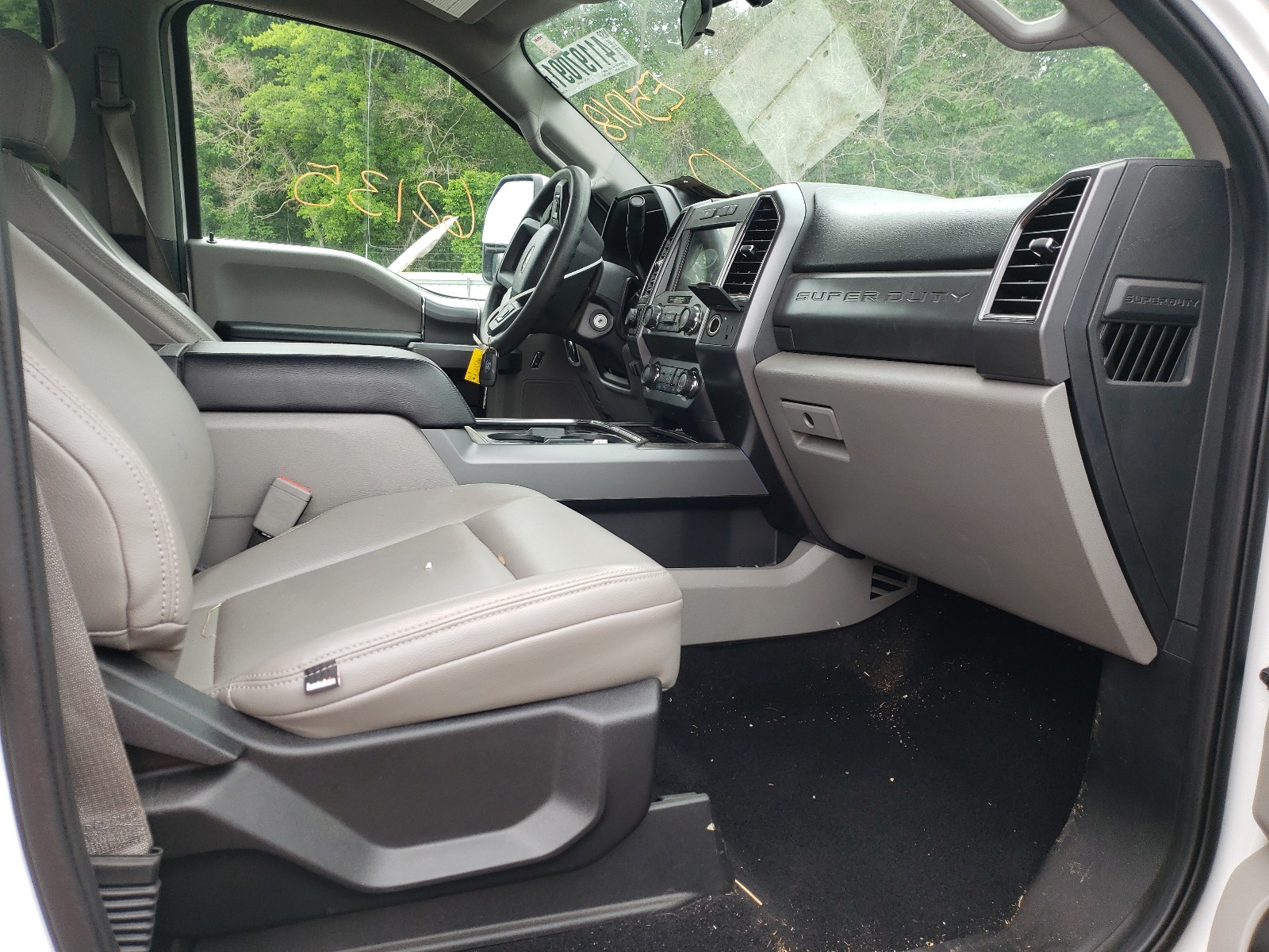 Photo 5 from auction – 2019 FORD F250 SUPER with VIN 1FT7W2B63KEE51018