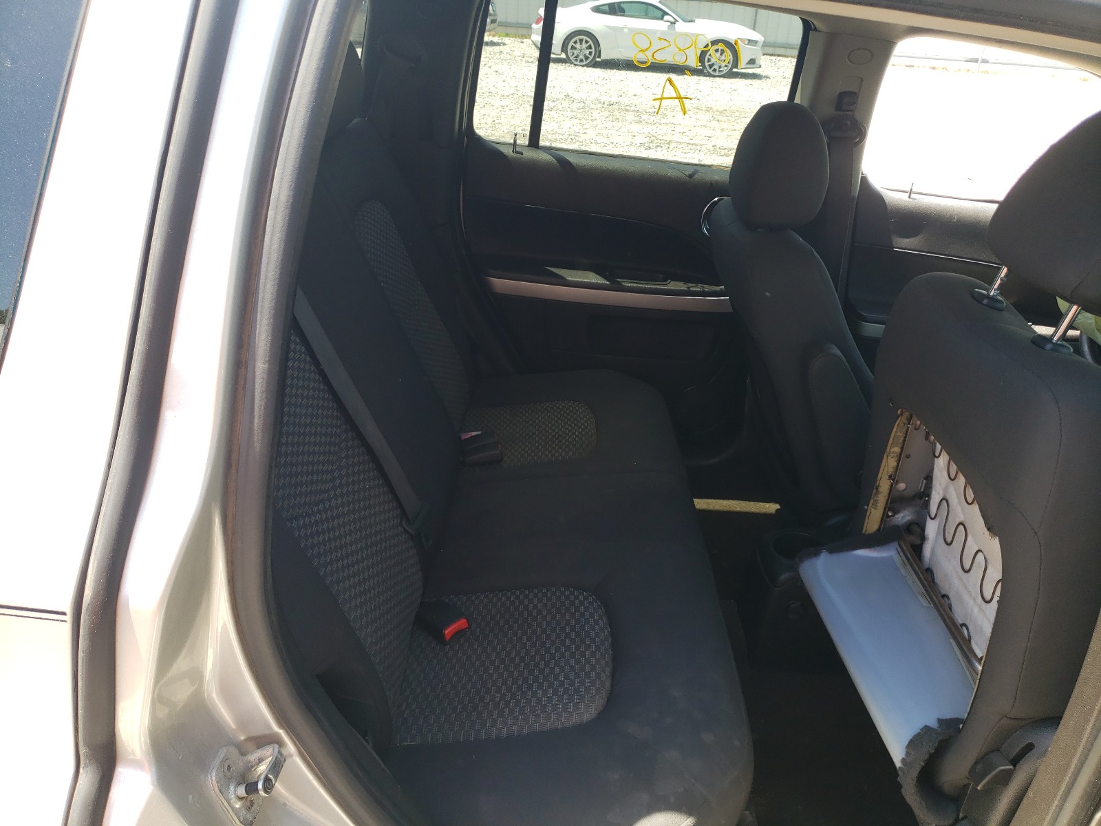 Photo 6 from auction – 2008 CHEVROLET HHR LS with VIN 3GNCA13D08S673056