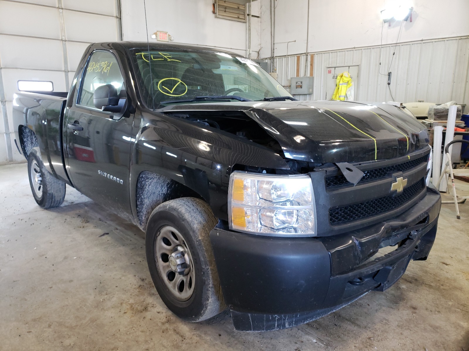 Photo 1 from auction – 2011 CHEVROLET SILVERADO with VIN 1GCNCPEXXBZ177004