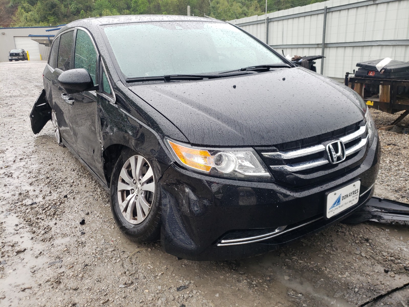 Photo 1 from auction – 2015 HONDA ODYSSEY EX with VIN 5FNRL5H65FB018976