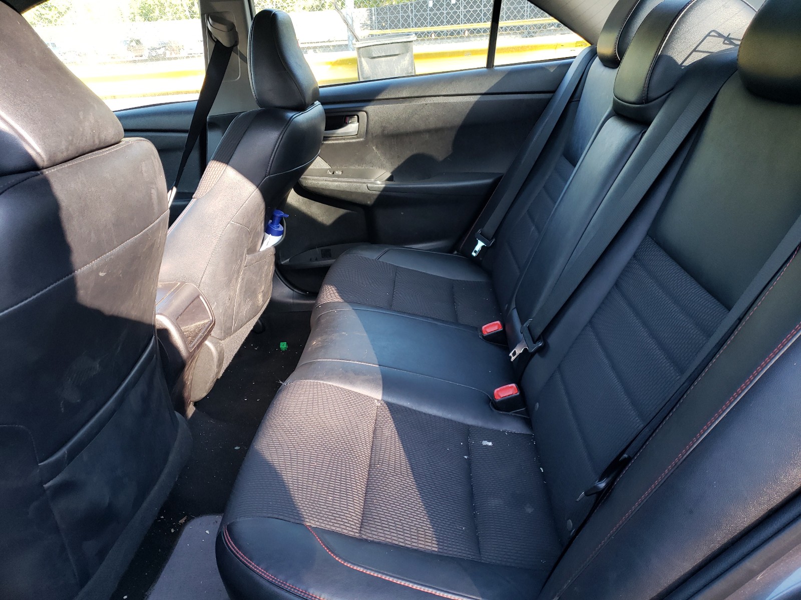 Photo 6 from auction – 2016 TOYOTA CAMRY LE with VIN 4T1BF1FK2GU586365