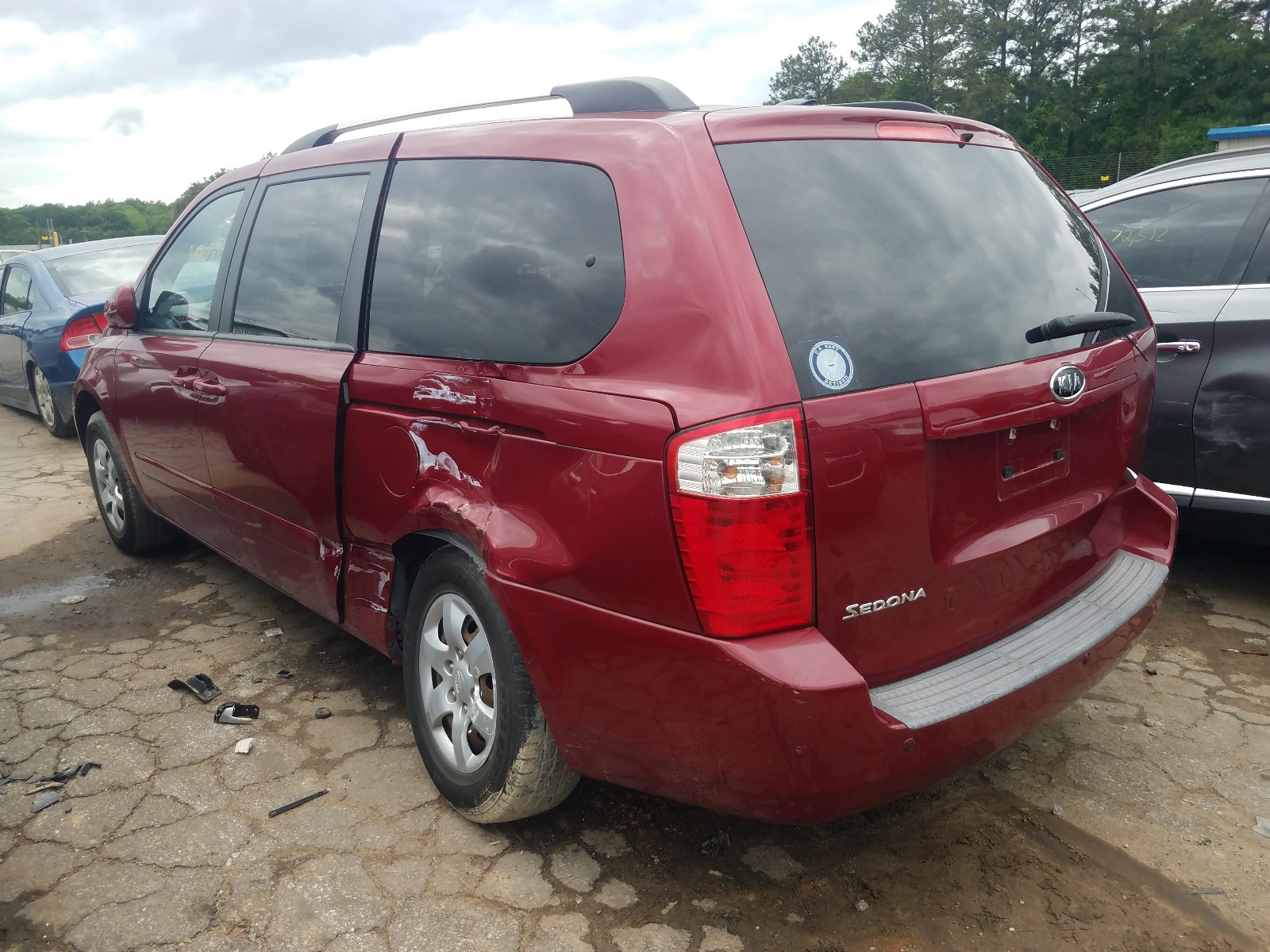 Photo 3 from auction – 2010 KIA SEDONA LX with VIN KNDMG4C32A6338038