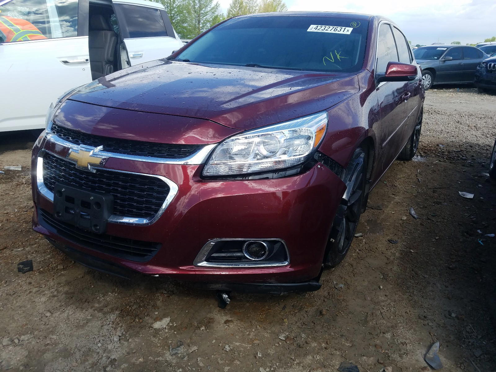 Photo 2 from auction – 2015 CHEVROLET MALIBU 2LT with VIN 1G11D5SL9FF213945