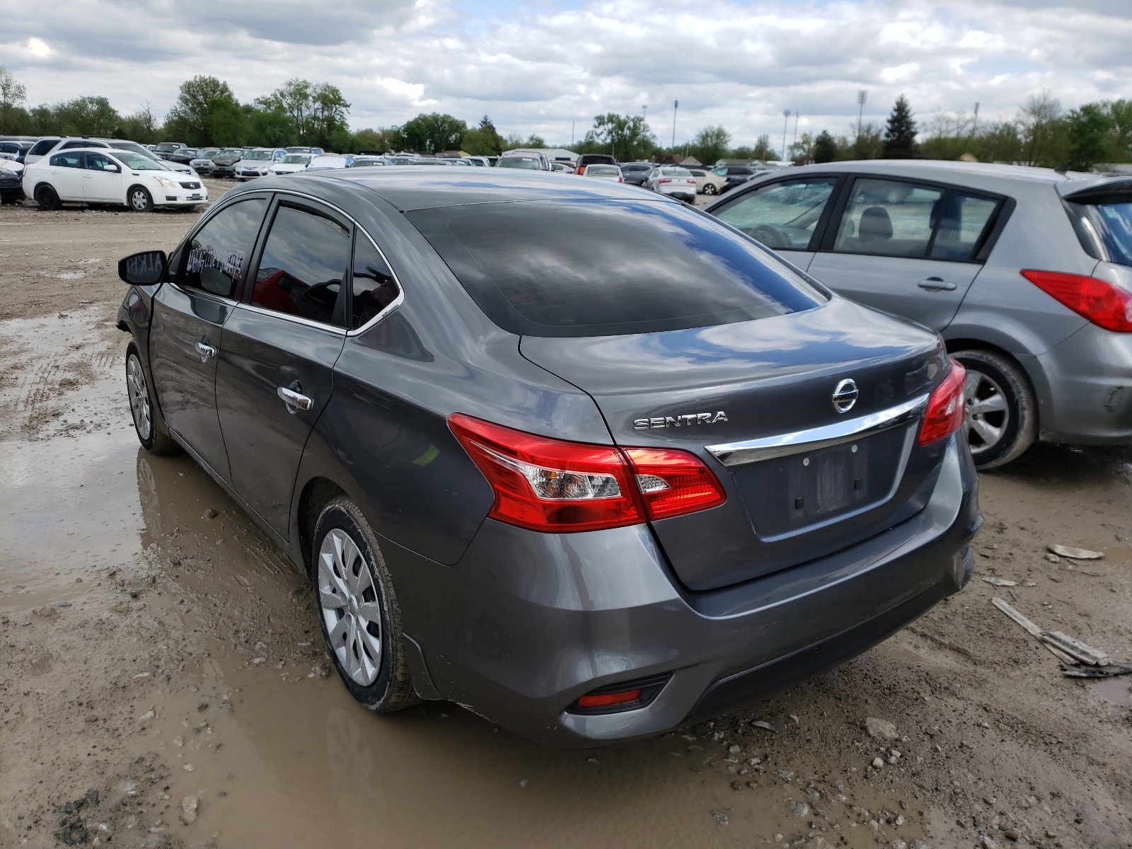 Photo 3 from auction – 2018 NISSAN SENTRA S with VIN 3N1AB7AP4JY306535
